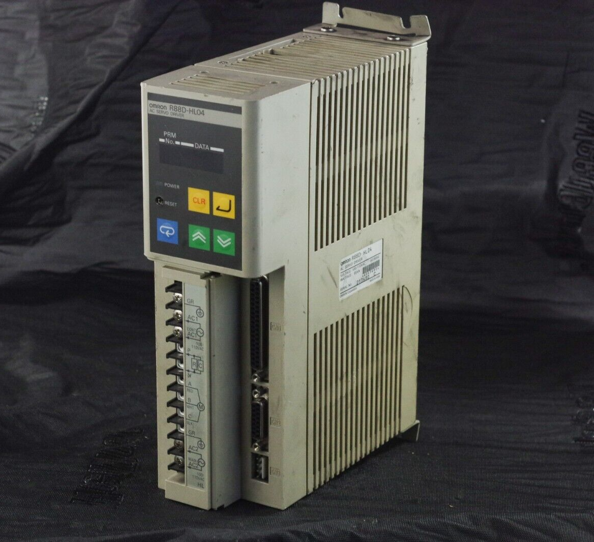 OMRON AC Servo Drive R88D-HL04 / R88DHL04 - FOR PARTS