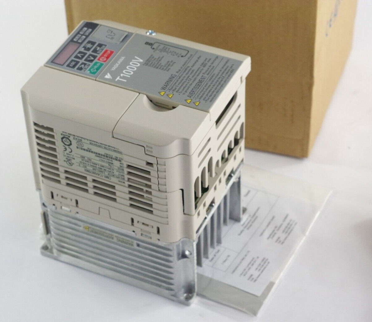 Yaskawa CIMR-TC4V0007BMA Rev D AC Drive 380-480Vac 6.9/5.5A 3kW 4HP 3 Phase