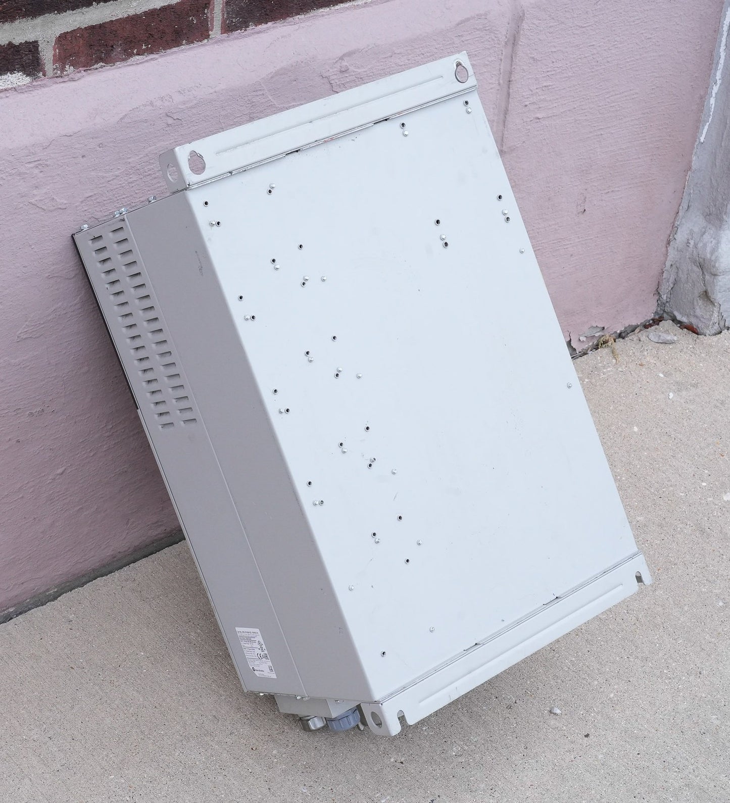 Allen Bradley 22C-D142A103 /B PowerFlex 400 AC Drive 480V 100HP 75kW + Warranty