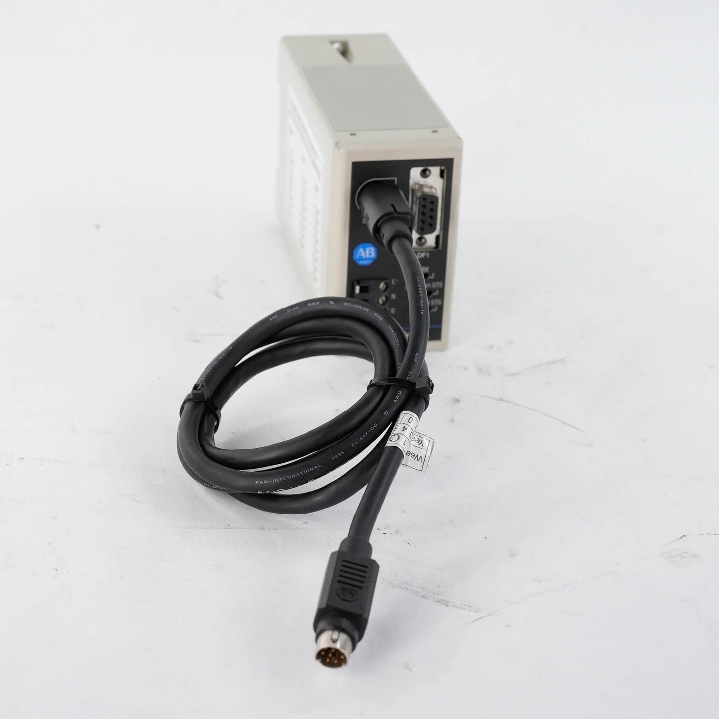 Allen Bradley 1203-GD2 SCANport to RS-232/422/485 DF1 Communications Bridge
