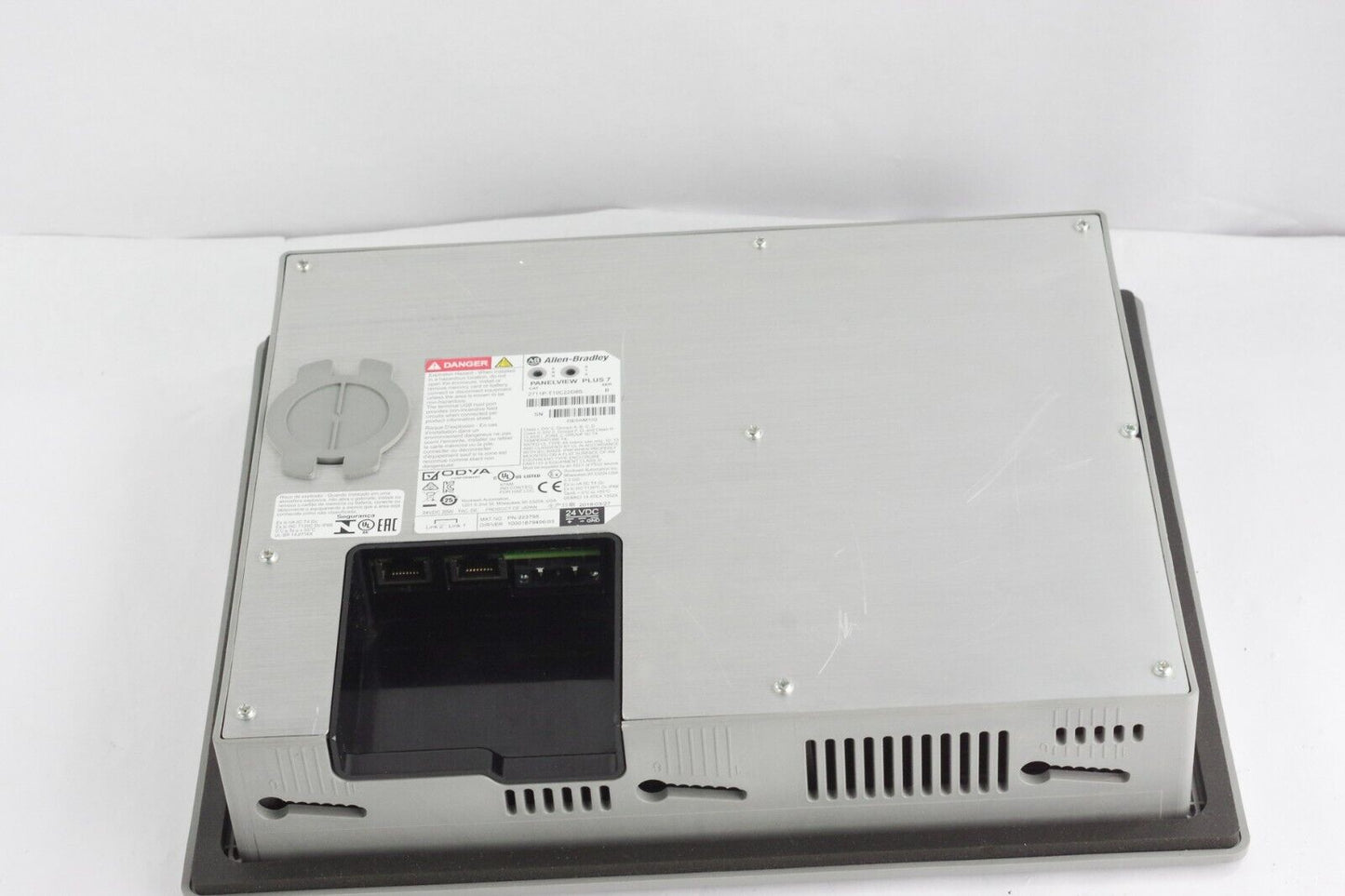 Allen Bradley 2711P-T10C22D8S Ser B PanelView Plus 7 Color Touch 10" 24VDC