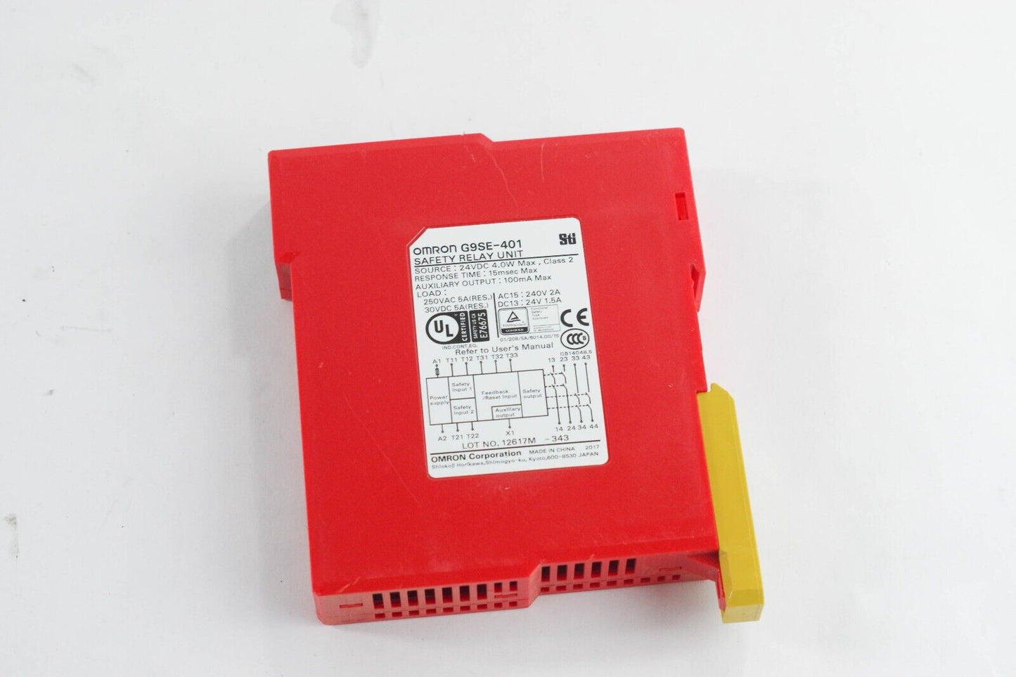 New Omron G9SE-401 Safety Relay G9SE401 / G9 SE-401