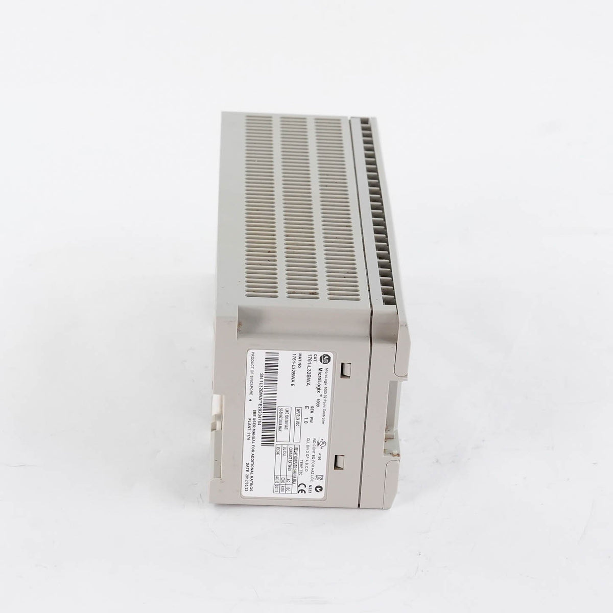 Allen Bradley 1761-L32BWA Ser E MicroLogix 1000 PLC 20 In 12 Out 120/240VAC