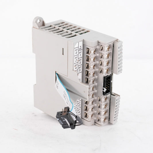 Allen Bradley 1762-OB16 /A MicroLogix 16 Point Source Output Module 1762OB16