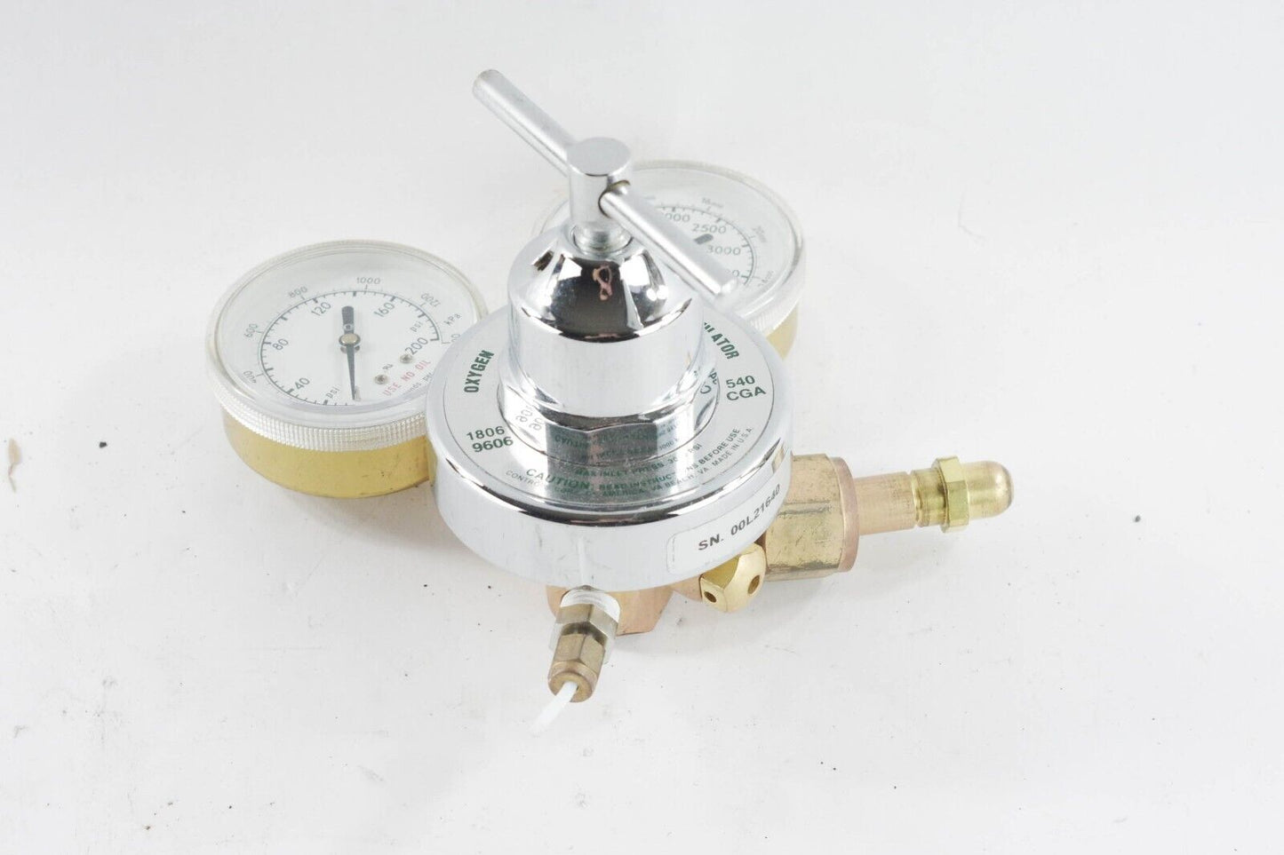 Concoa 1806-9606 Single Stage Oxygen Regulator 200 & 4000 PSIG 540 CGA