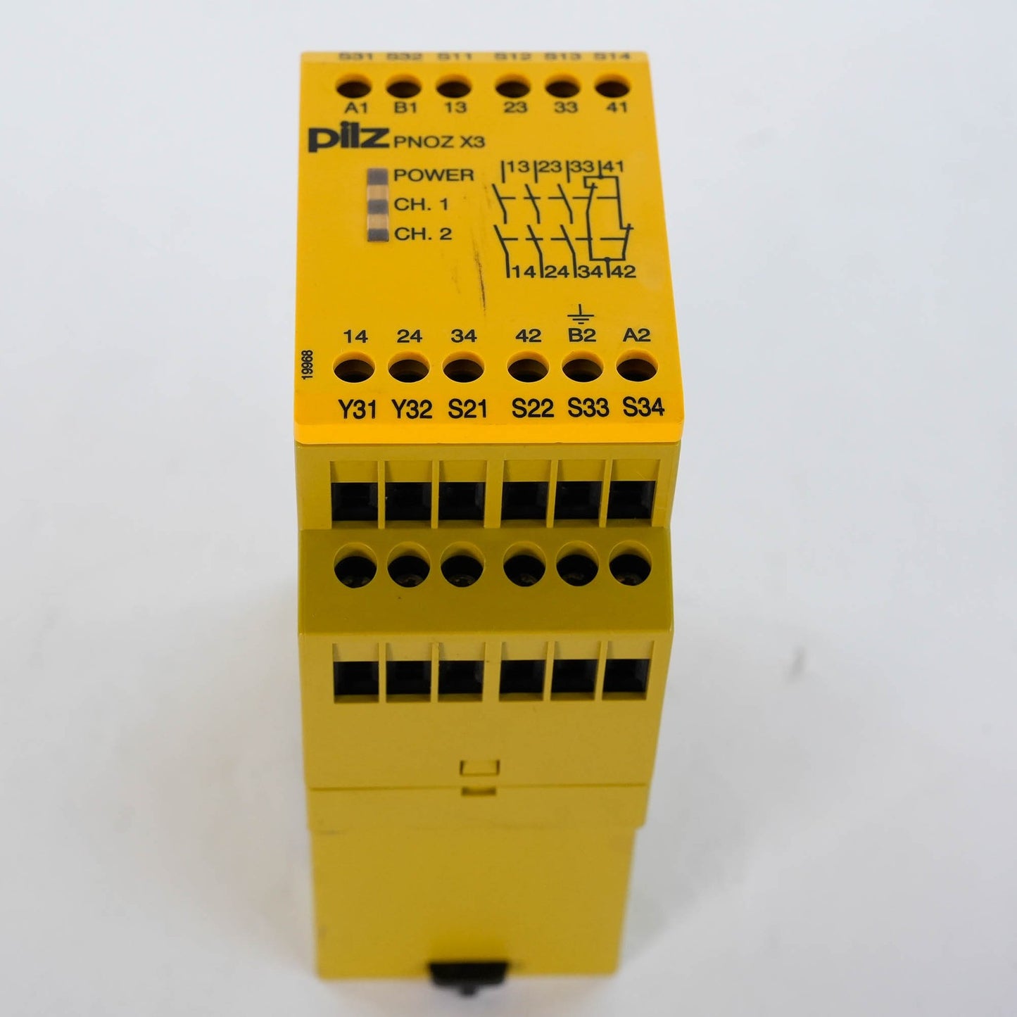Pilz PNOZ X3 Safety Relay 24VDC 3n/o 1n/c 774310 Emergency Stop Monitoring Relay