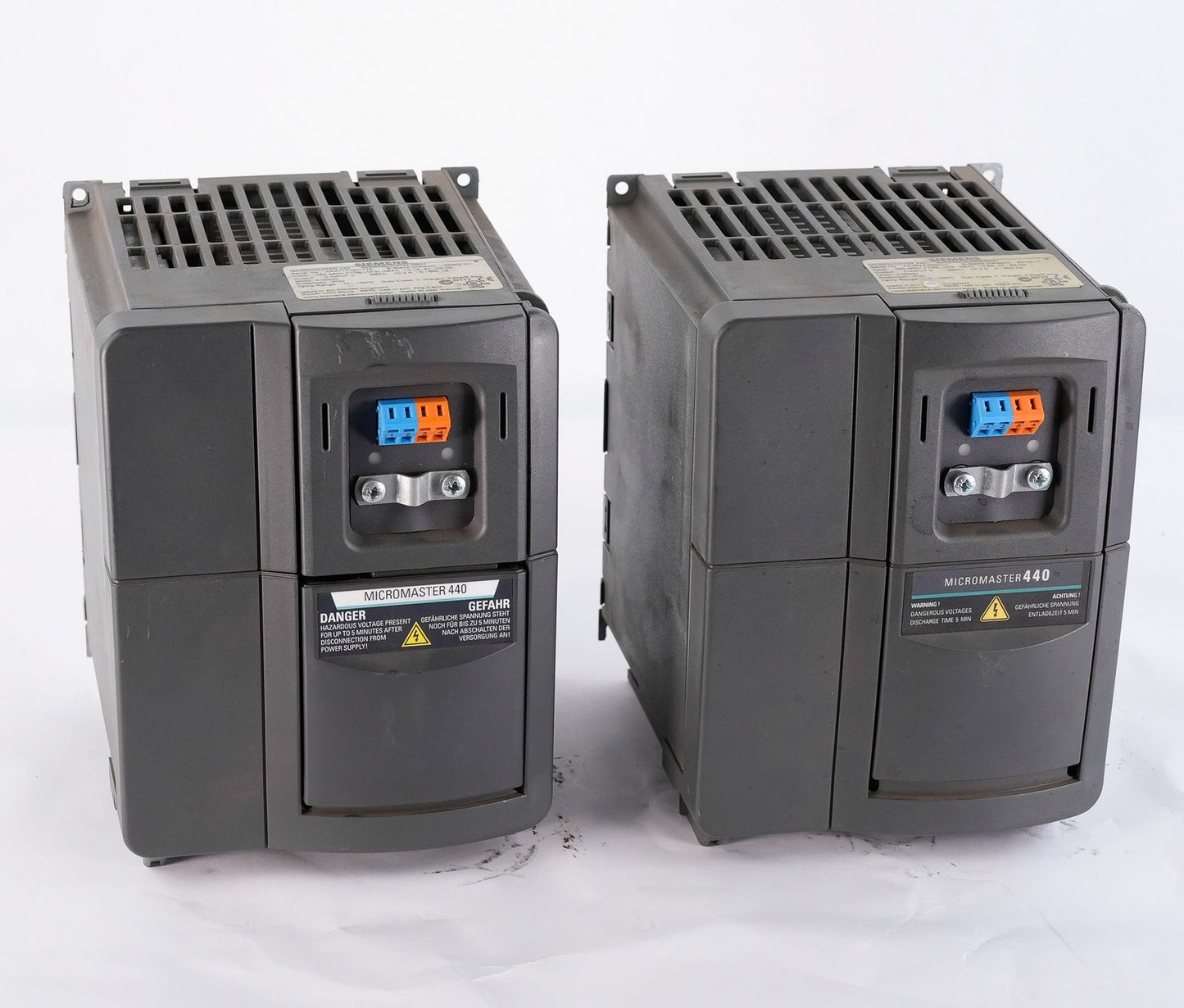 Siemens 6SE6440-2UD24-0BA1 Micromaster 440 Inverter Drive 6SE64402UD240BA1