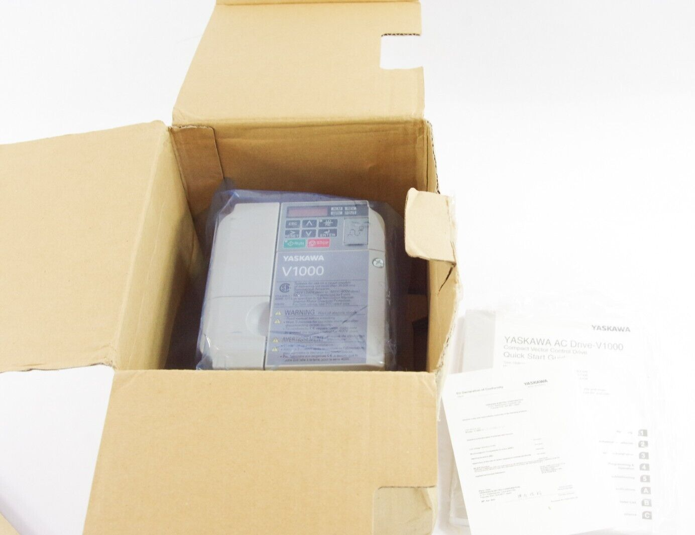 Yaskawa CIMR-VU4A0005FAA Variable Frequency Drive 400V 3Phase 5.4A/4.8A REV D