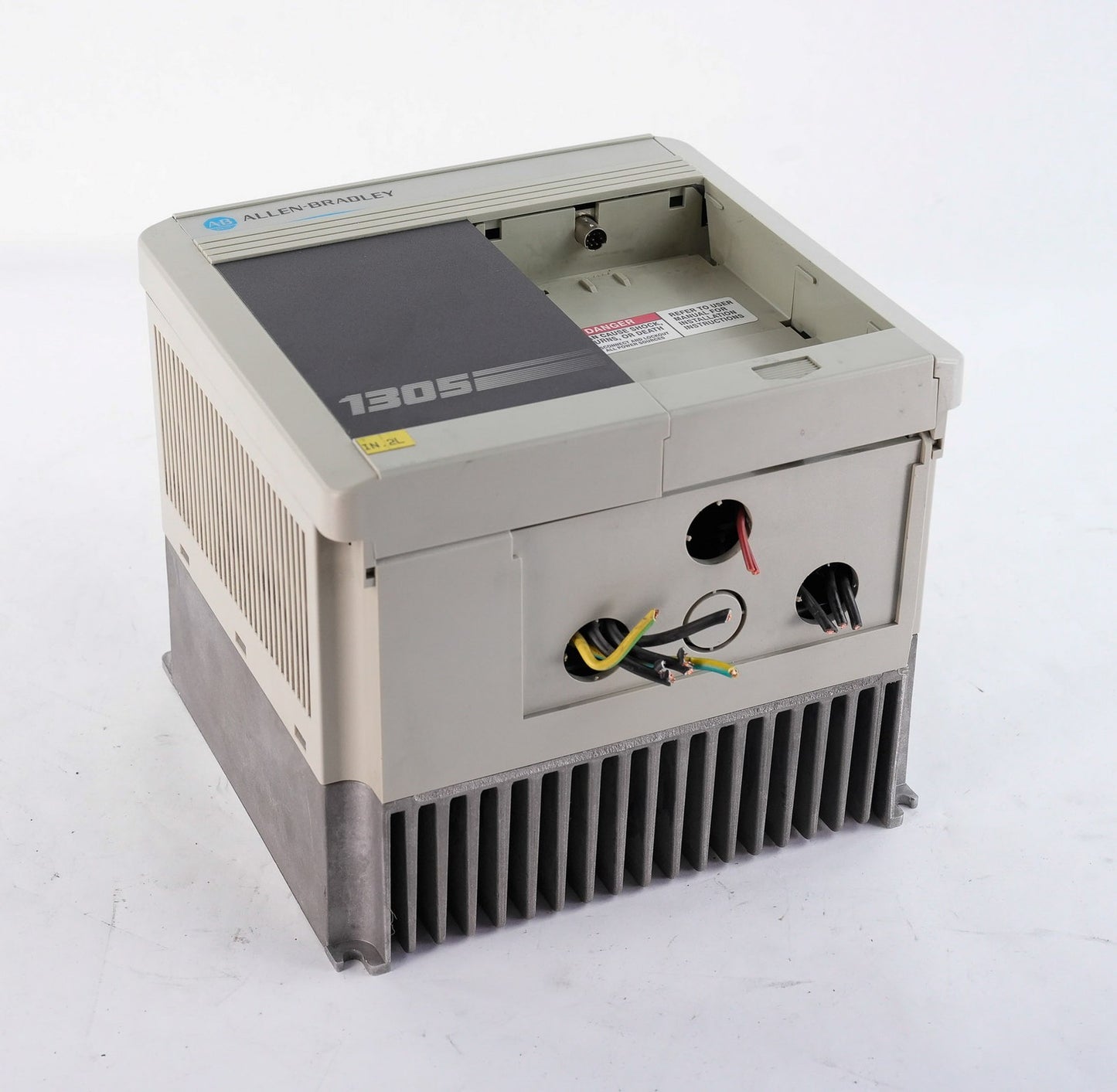 Allen Bradley 1305-BA09A-IT /C Bulletin 1305 AC Drive 460V 9A 1305BA09AIT