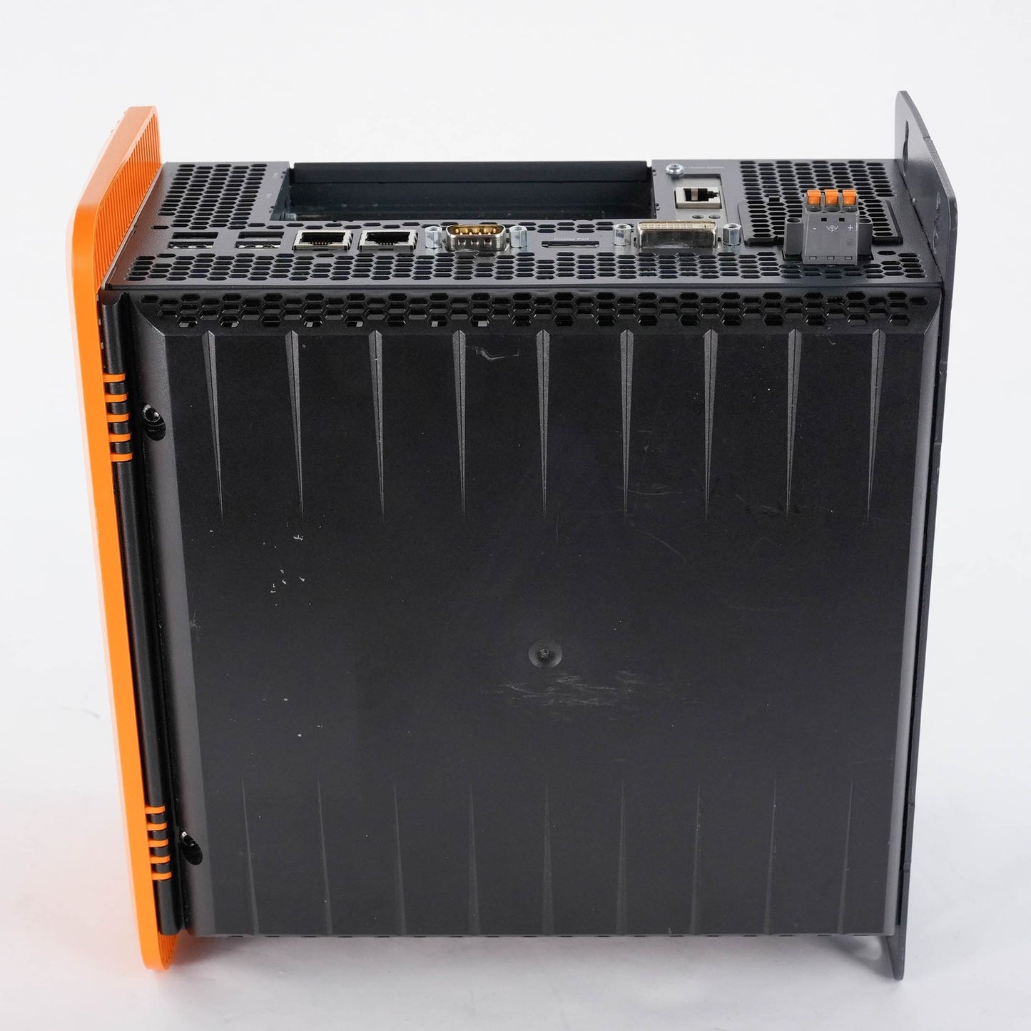 B&R 5PC910.SX02-00 Industrial Automation PC System Rev. L0 5Y20D5Z00002M0-001