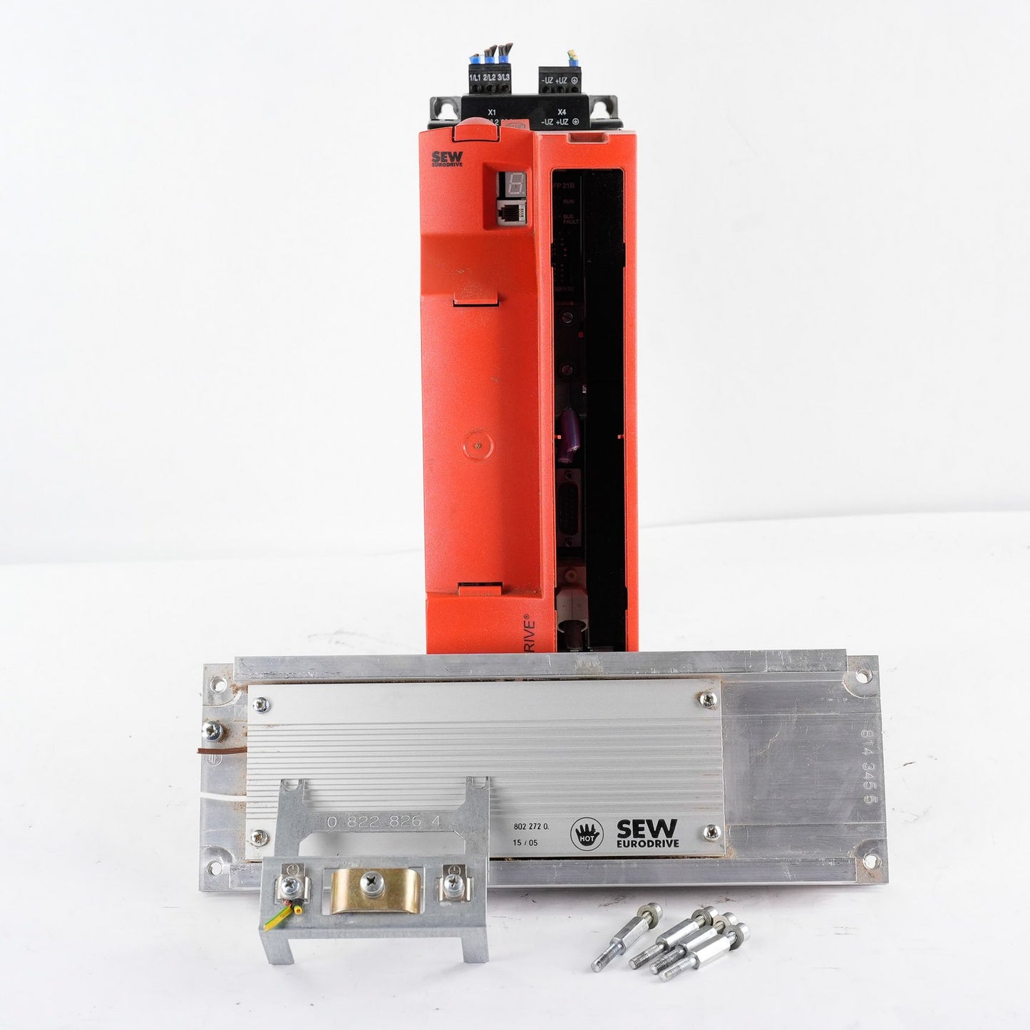 SEW Eurodrive MDX61B0015-5A3-4-00 Movidrive AC Drive MDX61B00155A3400