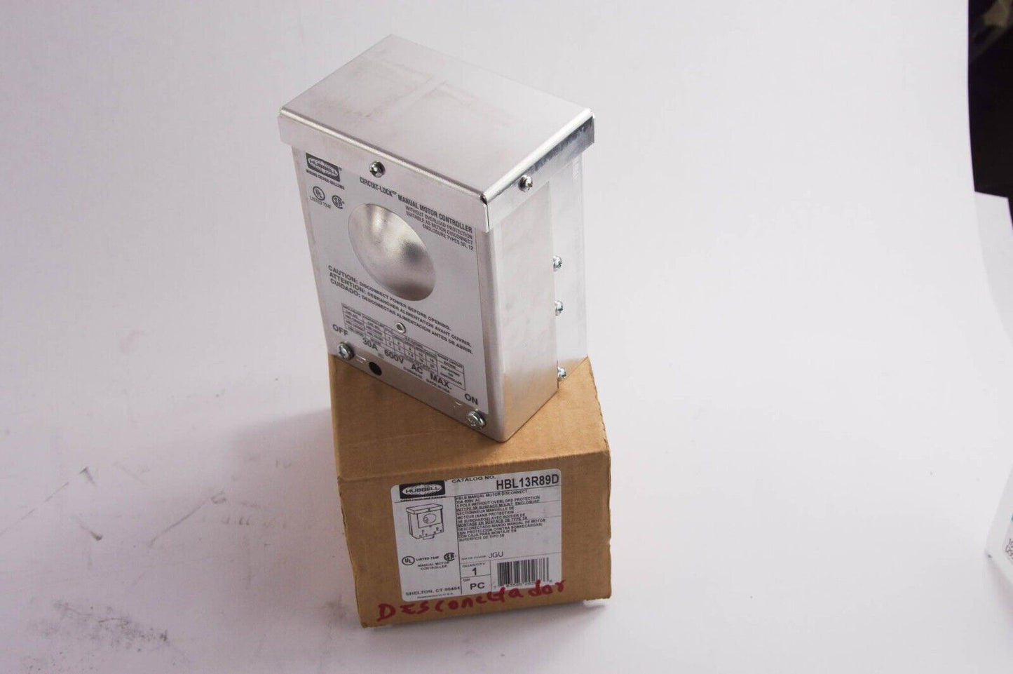 HUBBELL HBL13R89D Circuit-Lock Manual Motor Disconnect 30A 600V AC MAX.