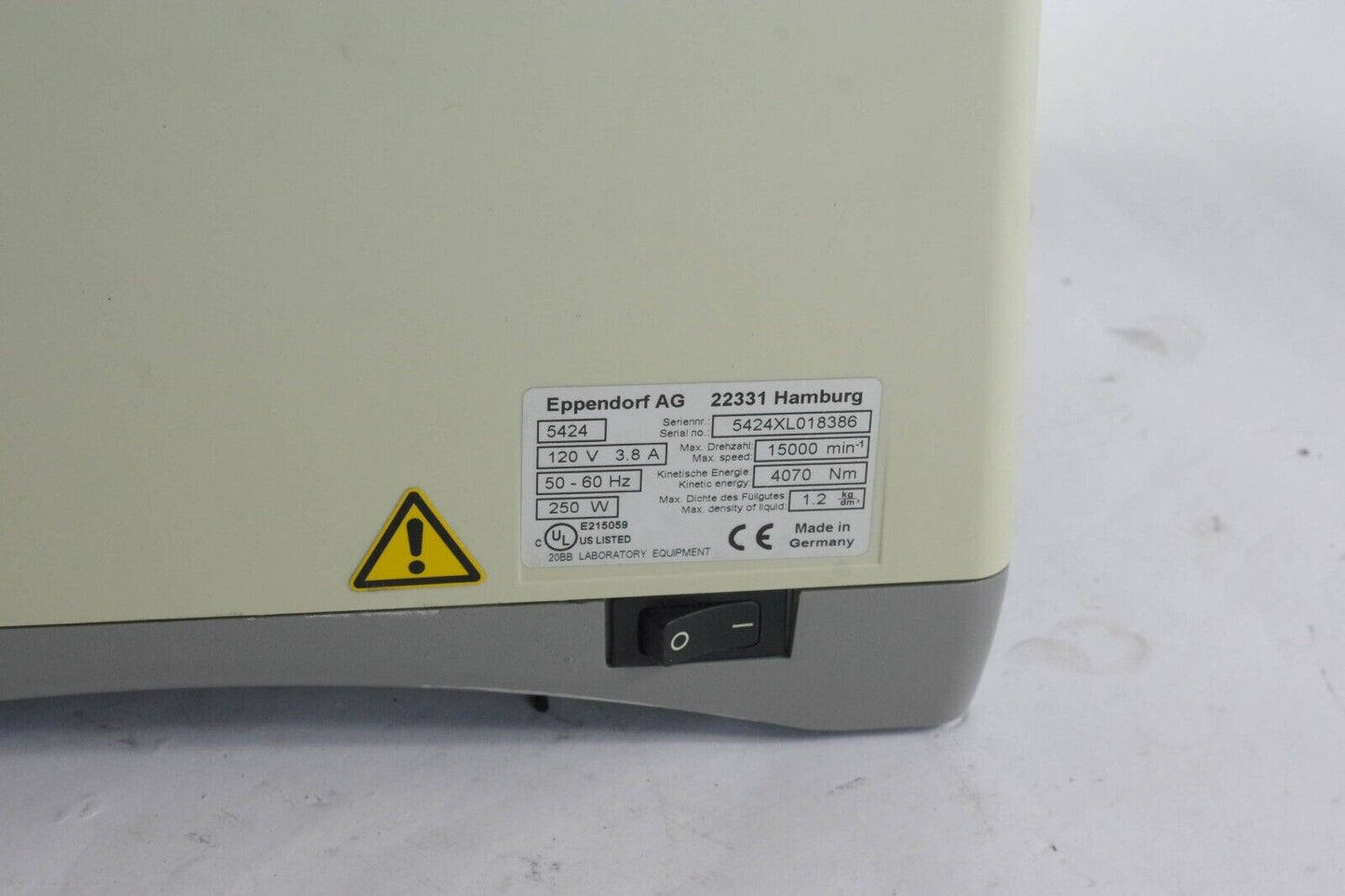 Eppendorf Microcentrifuge 5424 Centrifuge - For Parts Or Repair