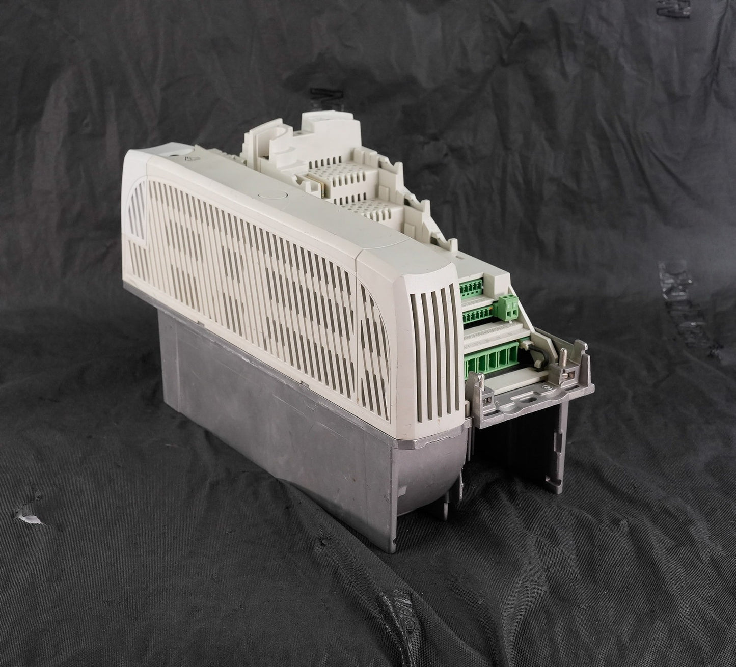 Control Techniques SP2403 Unidrive SP AC Drive 20HP 11kW