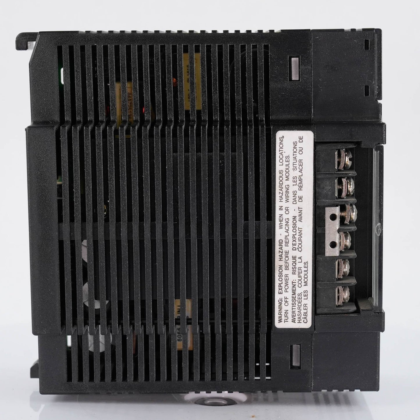 GE FANUC IC693PWR330C Series 90-30 PLC High Capacity Power Supply 120/240VAC 30W
