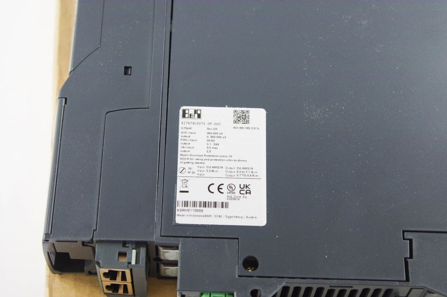 B&R 8I76T400075.0P-000 /  8I76T4000750P000 ACOPOS Inverter 0.75kW 50/60Hz 3.5A