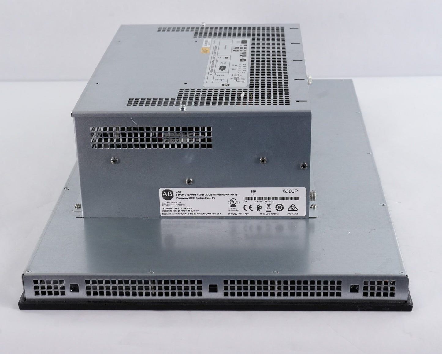 Allen Bradley 6300P-215AAPSFDNB-7DDBW19NNNDNN-NN1S /A VersaView 6300P Fanless PC