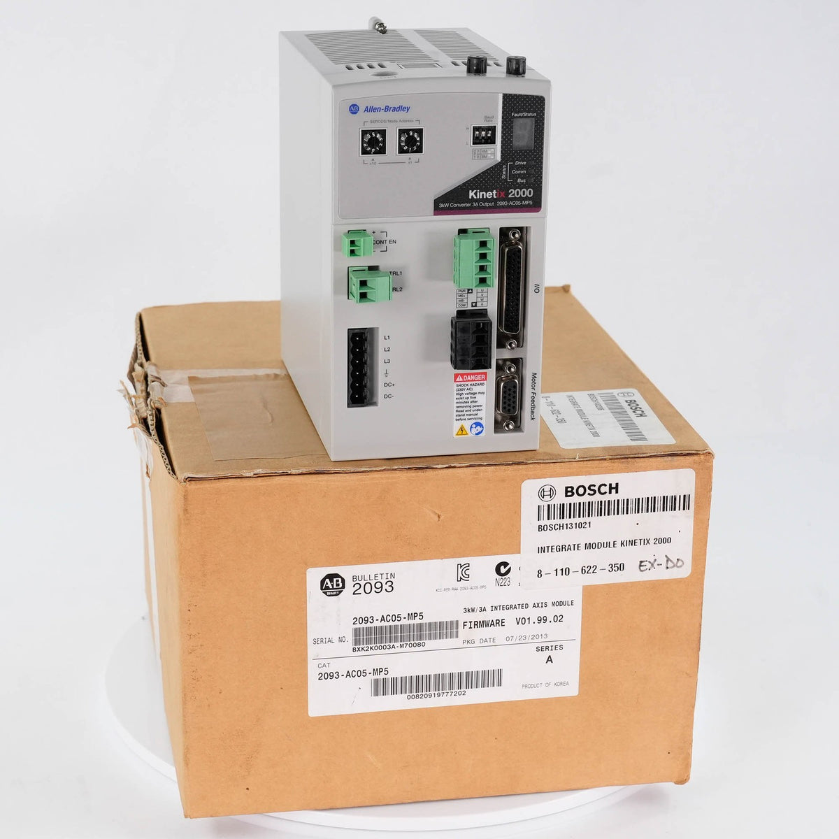Allen-Bradley 2093-AC05-MP5 Kinetix 2000 3kw/3A Intergrated Axis Module Open Box