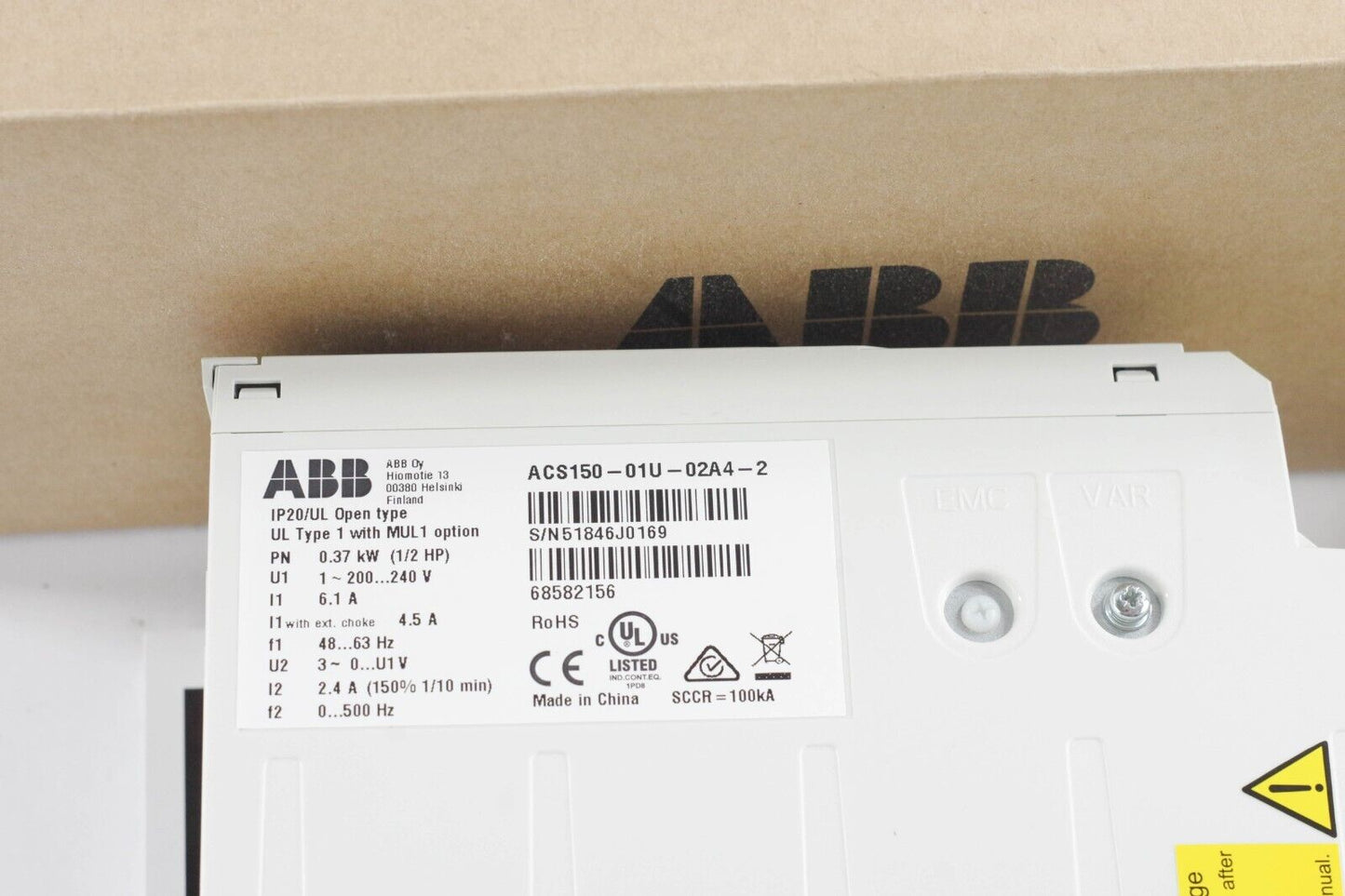 ABB ACS150-01U-02A4-2 Micro Drive 240 VAC 2.4A 0.5hp ACS150 Series