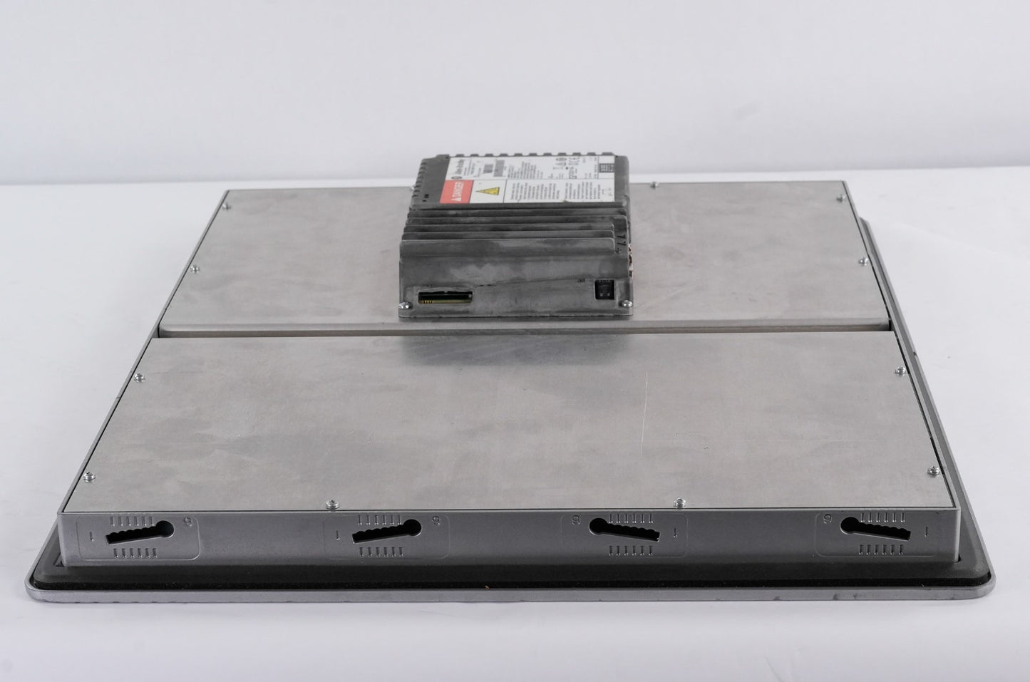 Allen Bradley 2711P-T19C22D9P /A PanelView Plus 7 2711PT19C22D9P + Warranty