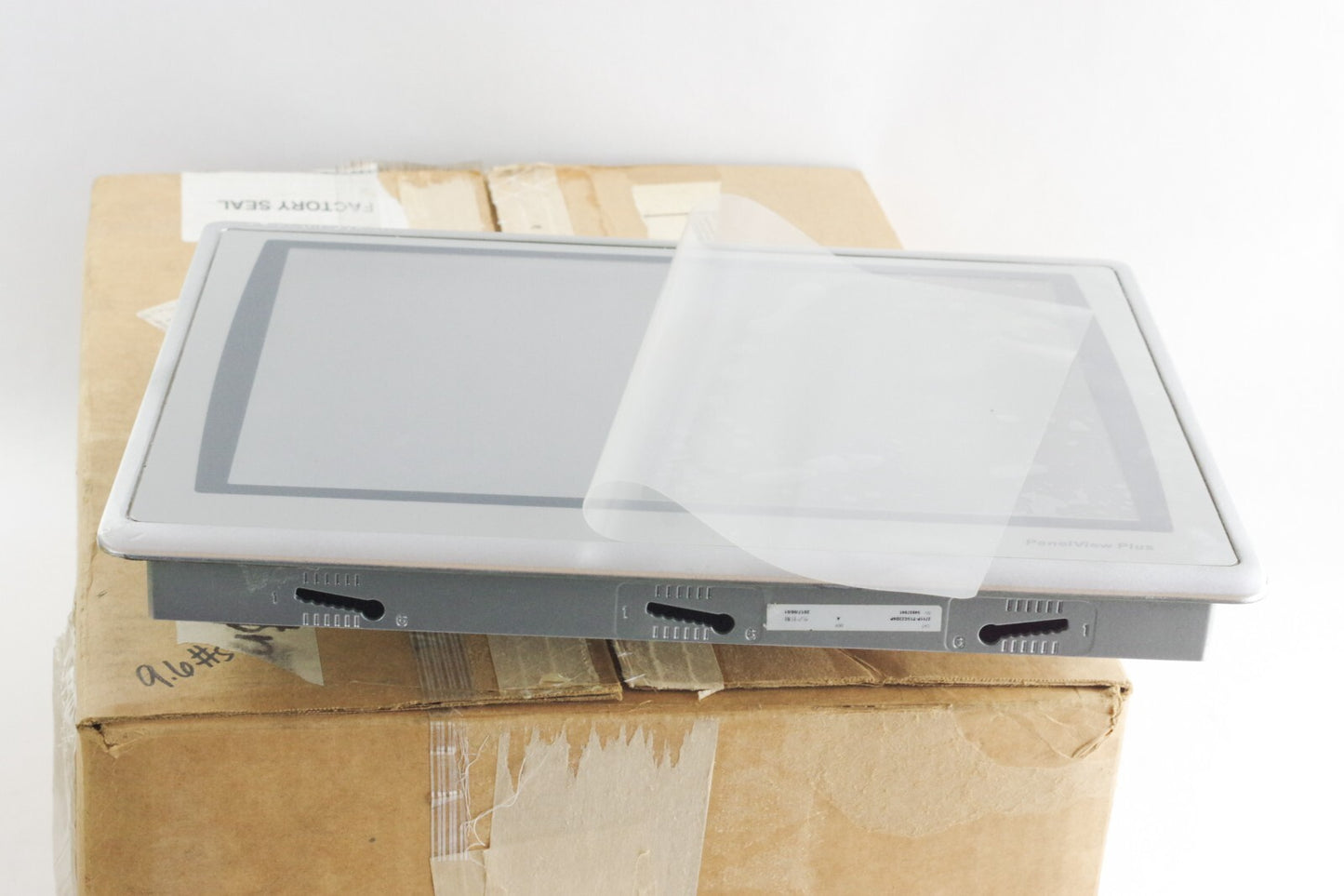 Allen Bradley 2711P-T15C22D9P /A PanelView Plus Color Terminal - Refurbished