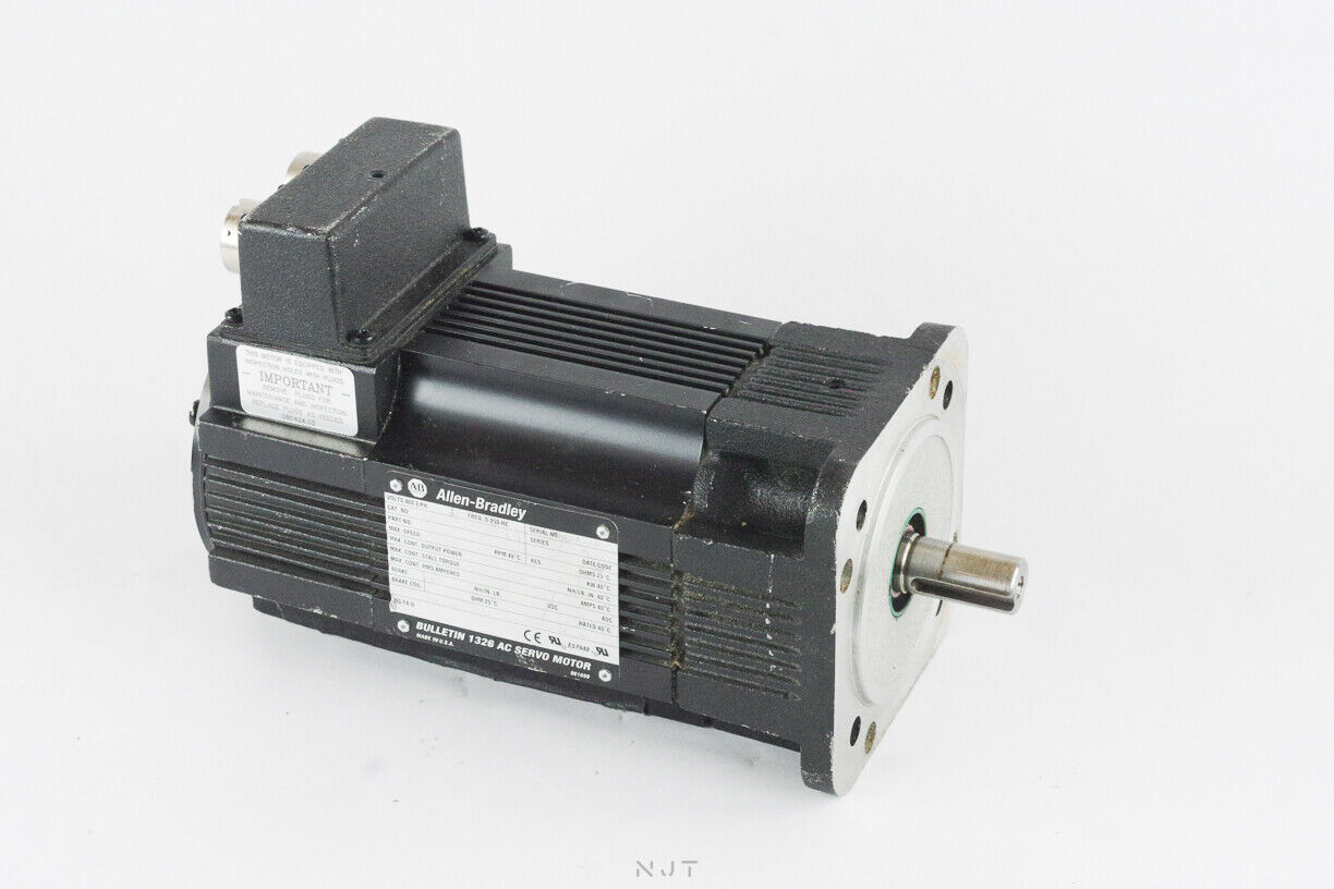 ALLEN BRADLEY 1326AB-B410G-M2L SERVO MOTOR 5000 RPM 2.44AMPS SERIES B 460V 3 PH