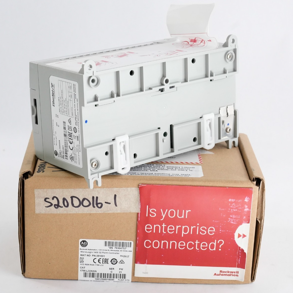 Allen Bradley 1766-L32AWA /C MicroLogix 1400 32 Point Controller - Open Box