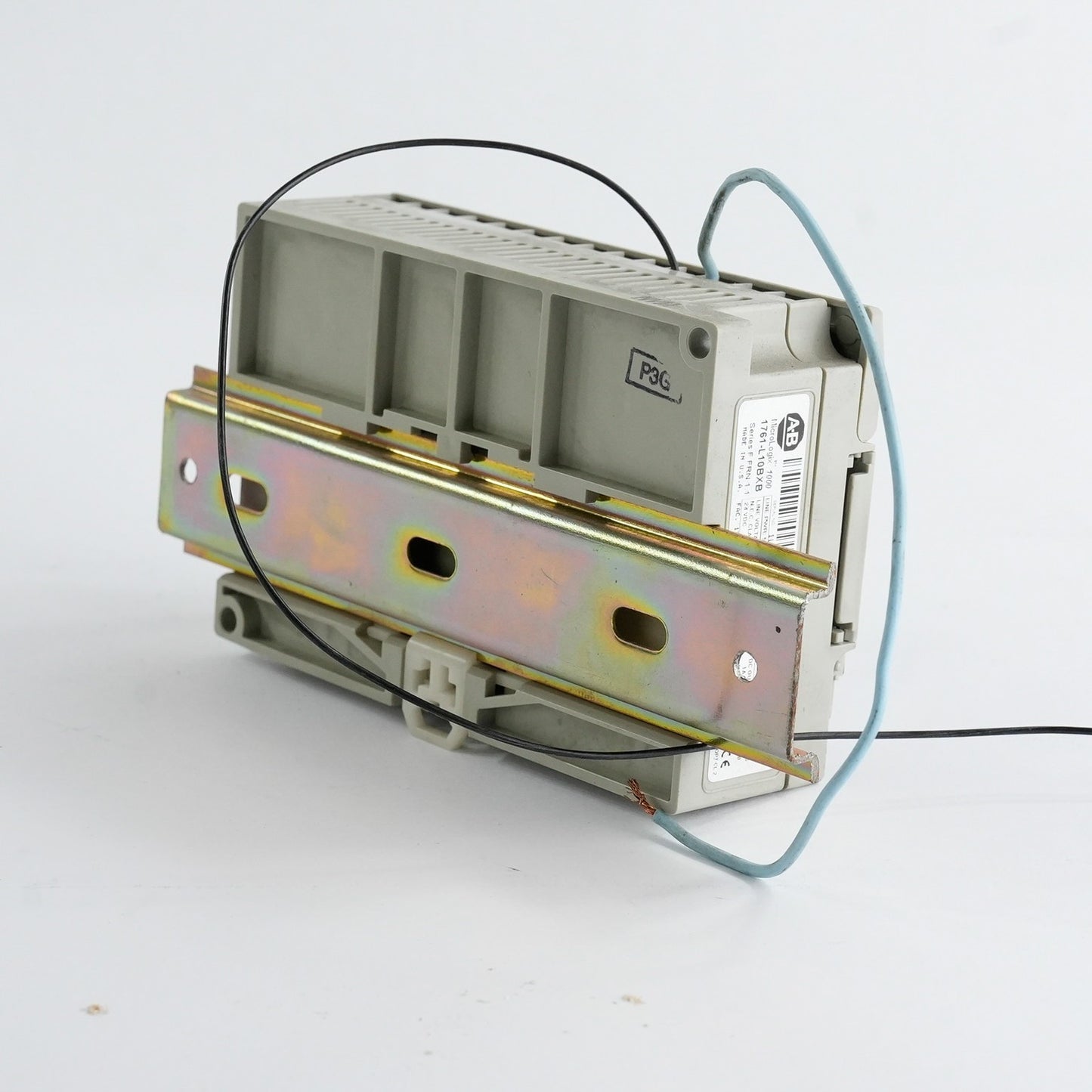 Allen Bradley 1761-L10BXB Ser F FRN 1.1 MicroLogix 1000 I/O Module Controller