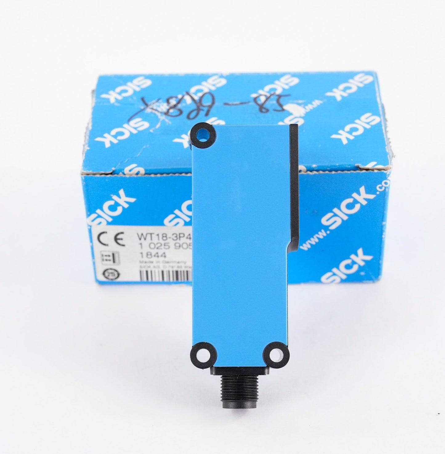 Sick WT18-3P420 Photoelectric Proximity Sensor WT183P420 - Open Box