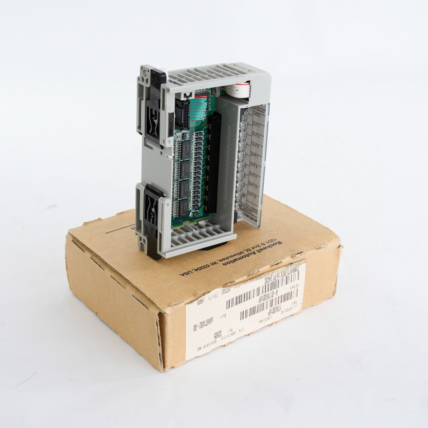 Allen Bradley 1769-OB16P /B Compact I/O Sourcing Output Module 16-Pt - Open Box
