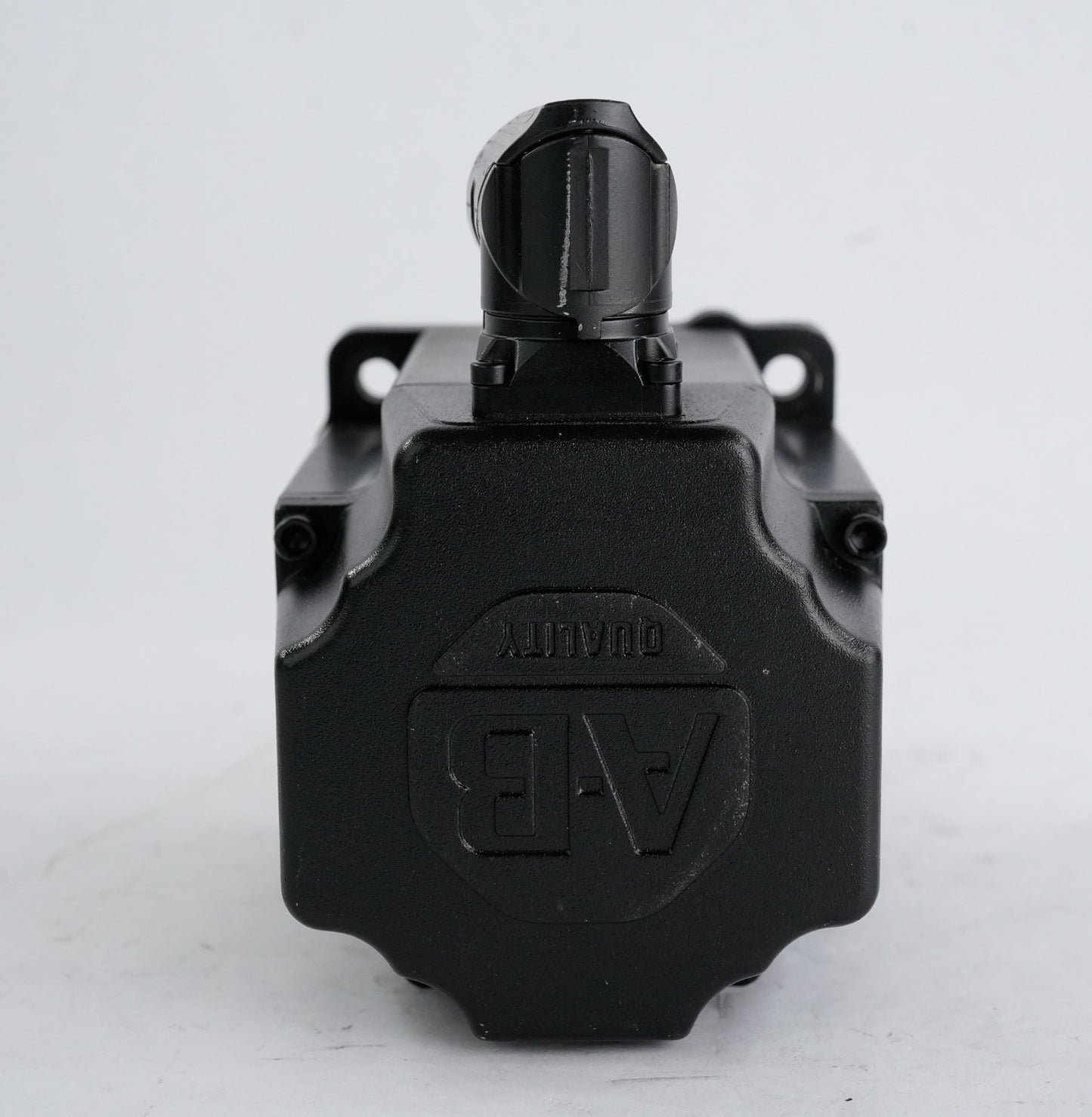 Allen Bradley VPL-A1001M-CJ12AS /A Inverter Duty AC Servo Motor Low Intertia