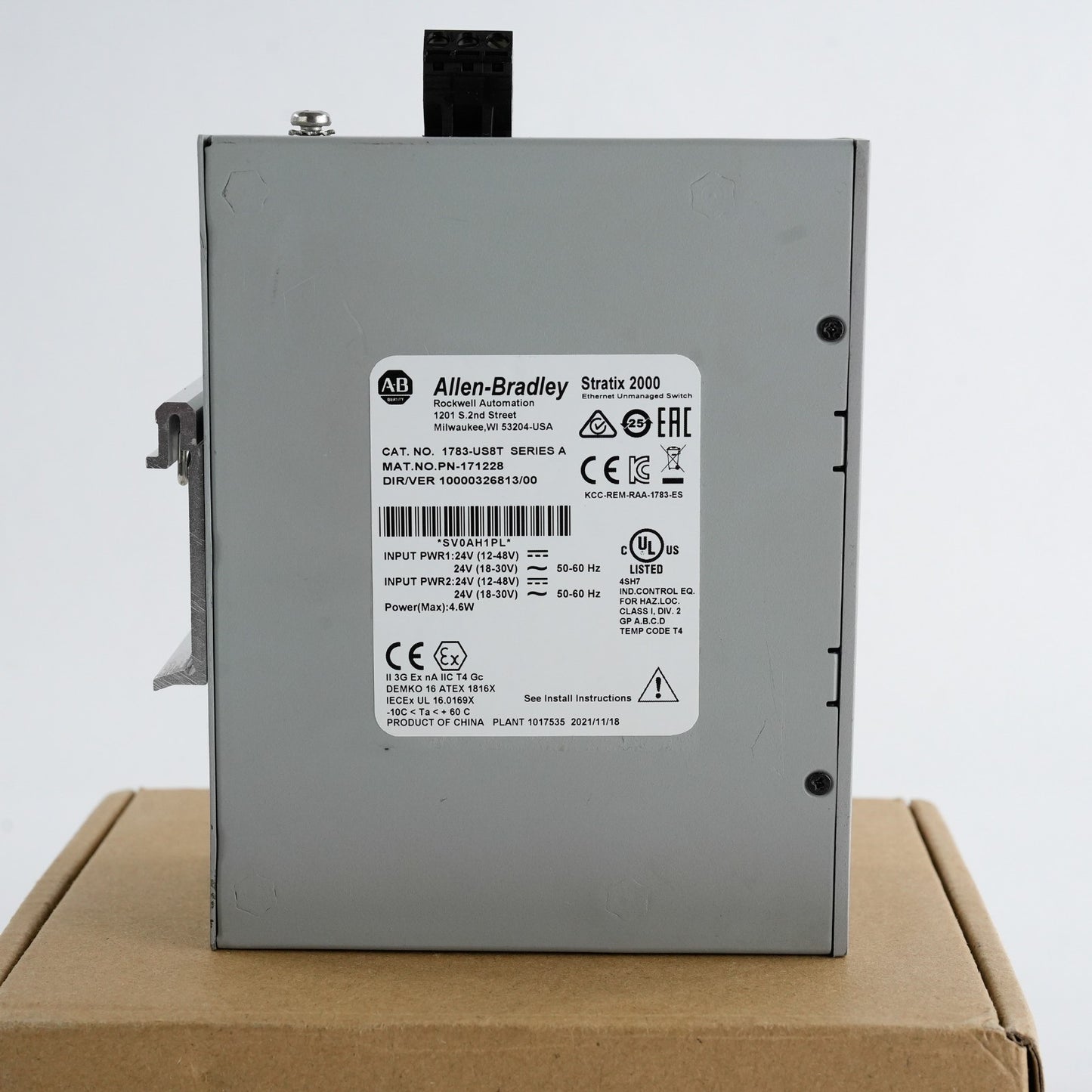 Allen Bradley 1783-US8T Ser A Stratix 2000 8-P Unmanaged Switch - Open Box