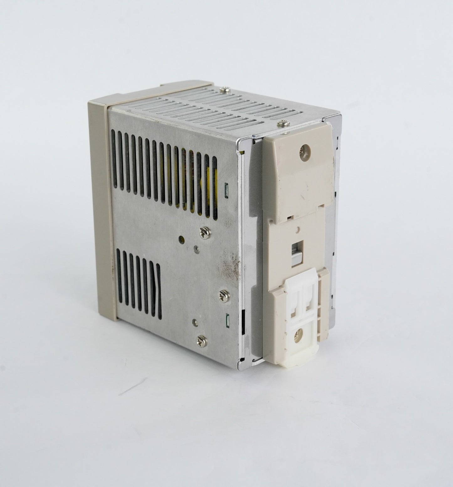 Omron S8VS-18024A /ED2 Power Supply AC100-240V 2.9A S8VS18024A