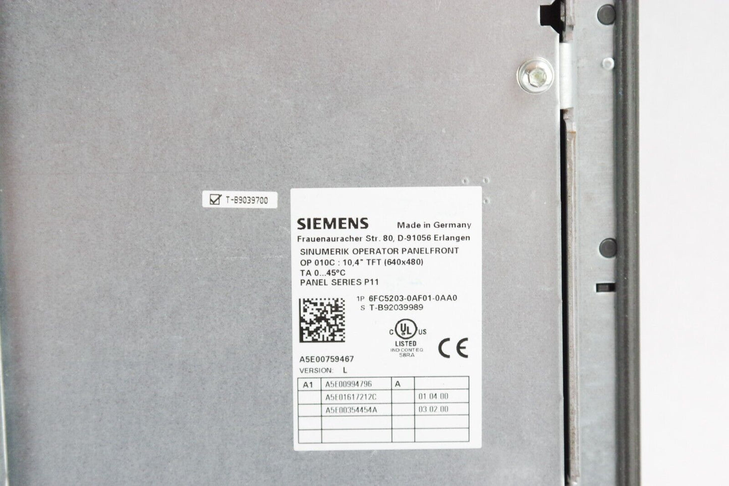 Siemens 6FC5203-0DA00-0AA1 Operator Panel VER.C W/ 6FC5203-0AF01-0AA0 VER L TCU