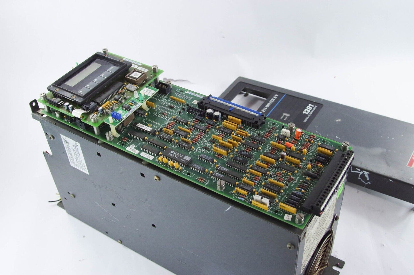 Allen Bradley 1391-DES22-DI / 1391DES22DI AC Servo Drive - For Parts or Repair