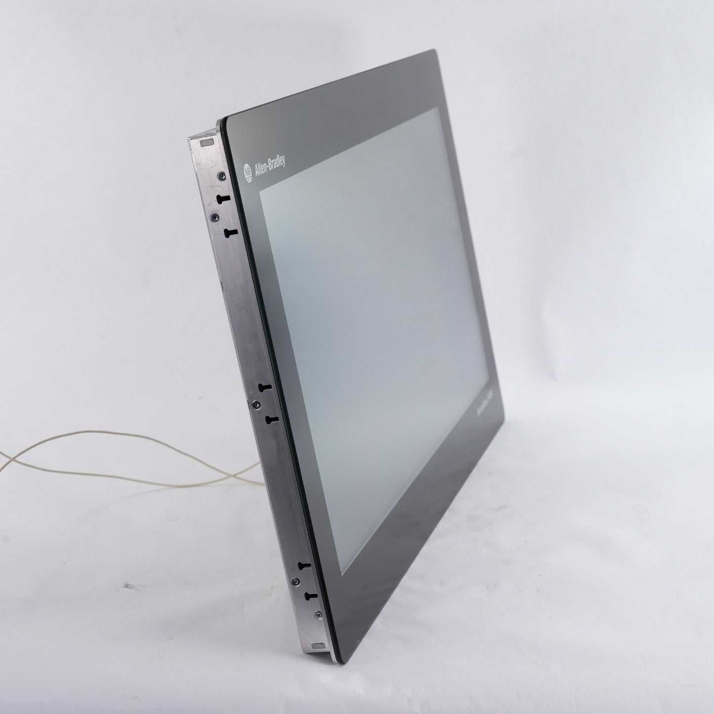 Allen Bradley 6200P-22WS3A1 /A VersaView 5400 Box Panel PC 21.5" 6200P22WS3A1