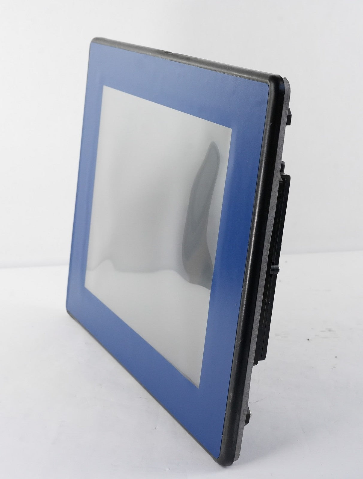 Automation Direct EA7-T15C+10Z28B038 HMI Touch Panel 15" Color EA7T15C EA7-T15C