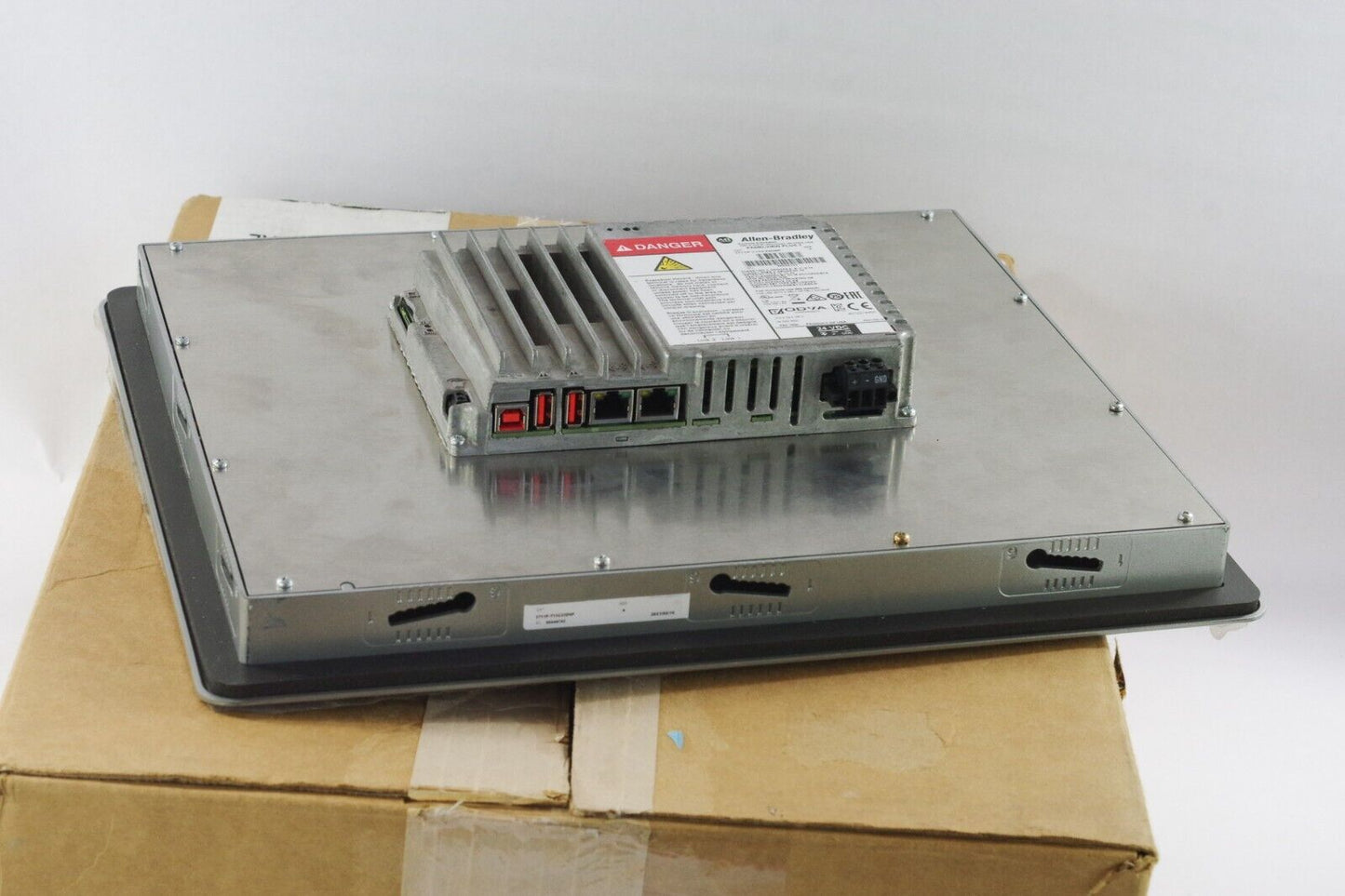 Allen Bradley 2711P-T15C22D9P Ser A Panelview Plus 7 Interface - 0 Runtime + Box