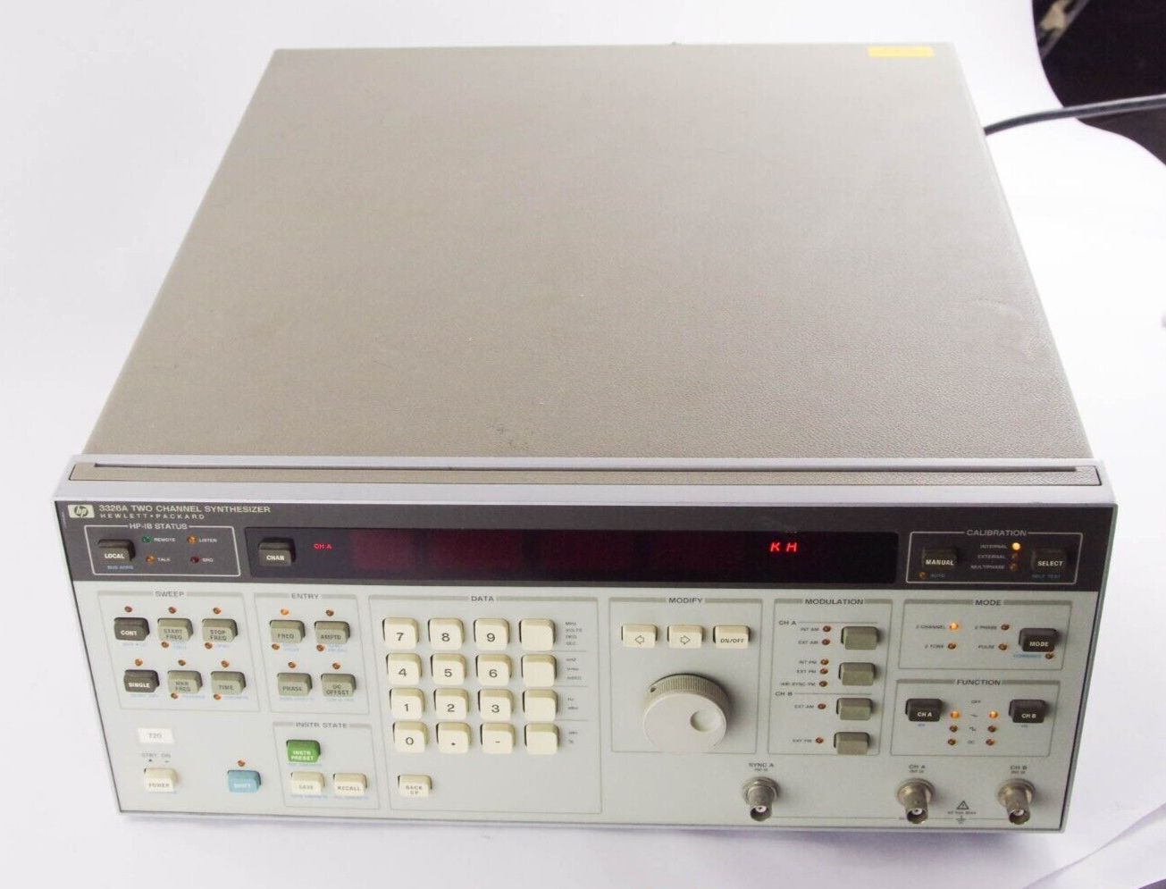 HP 3326A Two Channel Synthesizer 2519A00930