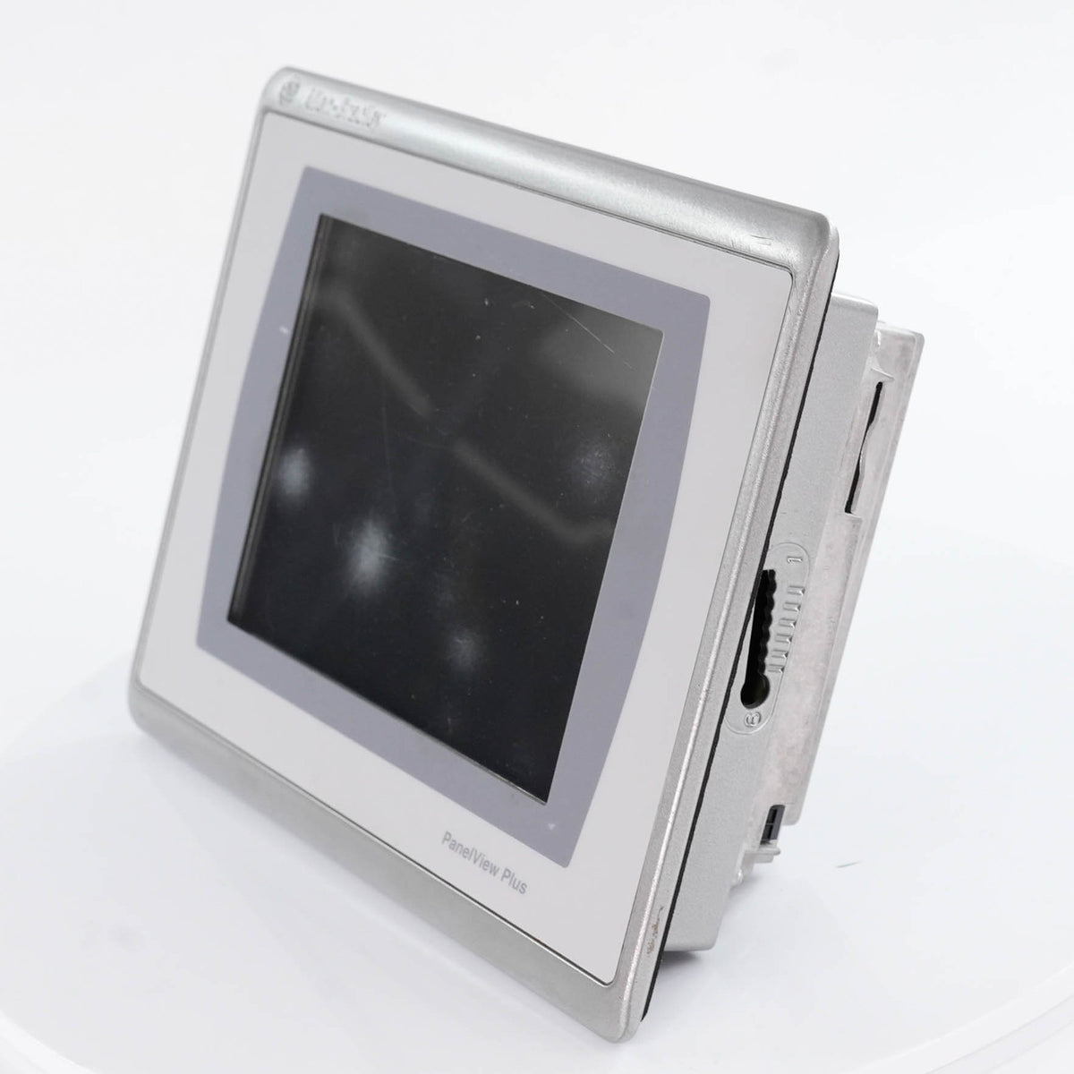 Allen Bradley 2711P-T7C22D9P /A PanelView Plus 7 6.5in Touch HMI 24VDC Series A