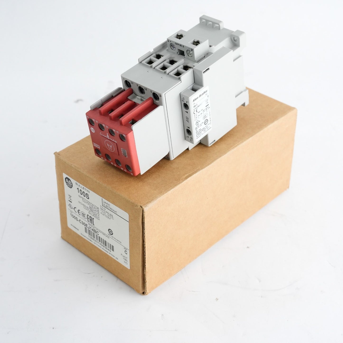 Allen Bradley 100S-C30EJ14BC /C 24VDC Safety Contactor 100-S /B - Open Box