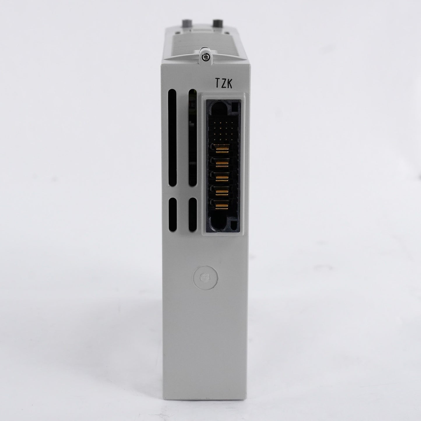 Allen Bradley 2093-AMP5 /A Kinetix 2000 3A Axis Module 2093AMP5