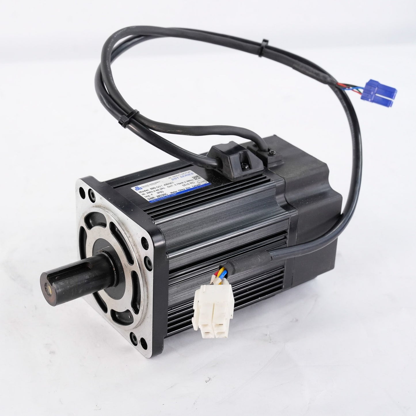 Dynamic Motor Motion 880-DST-A6HK1 AC Servo Motor 200V 0.75kW 880DSTA6HK1