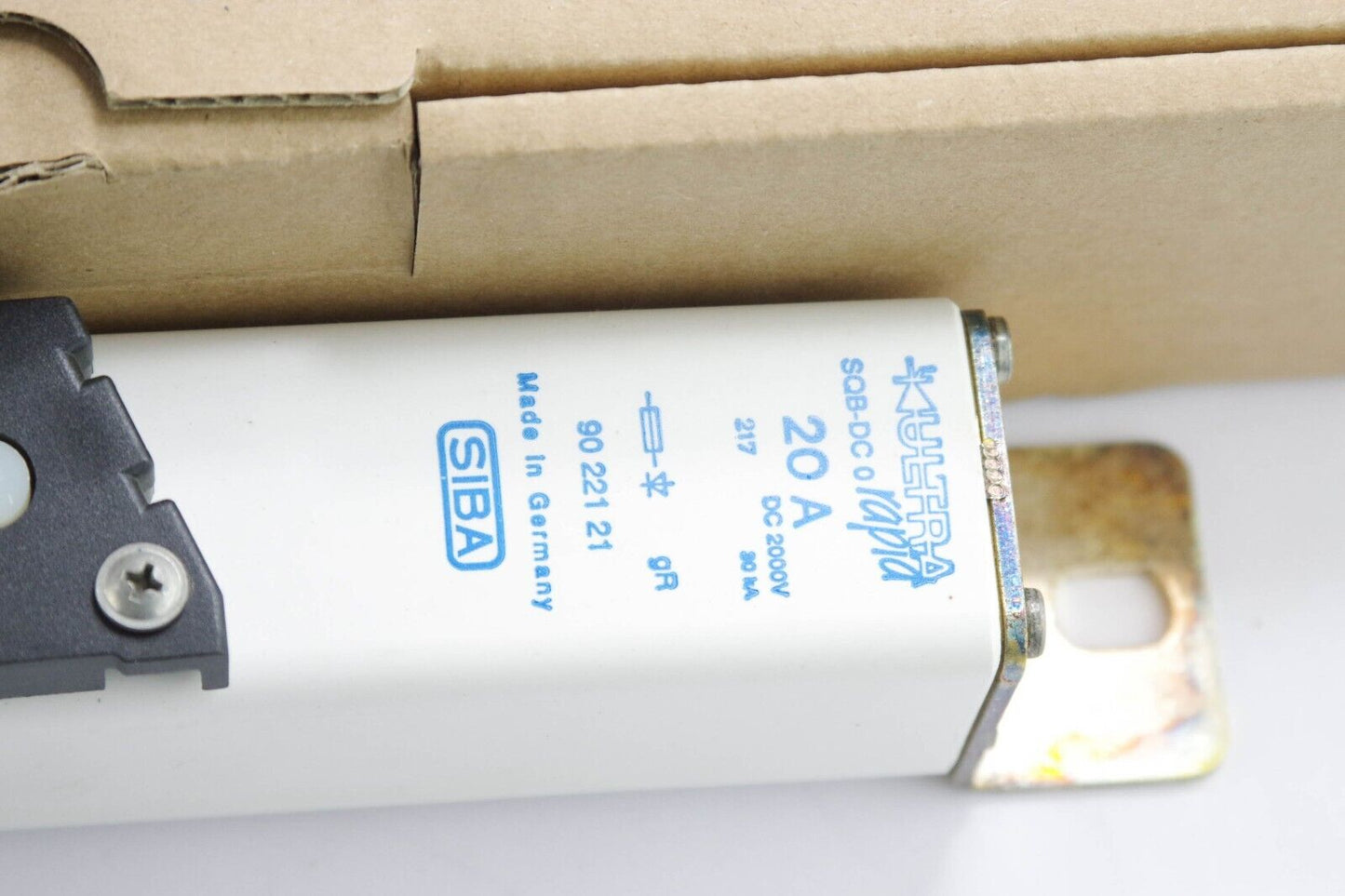 SIBA SQB-DC / SQB-DC0 20A SM246mm DC 2000V Ultra Rapid Railway Fuse 9022121.20