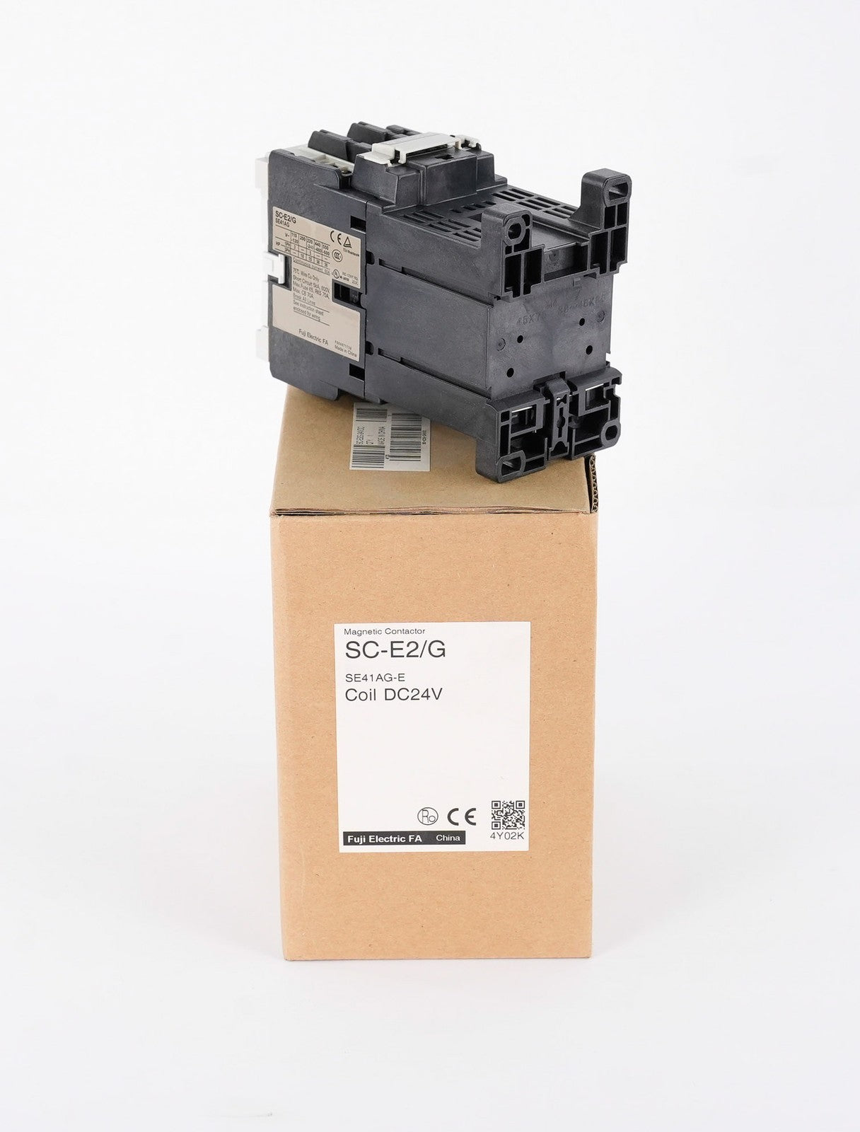 Fuji Electric SC-E2 G Magnetic Contactor 3-Pole 600V SCE2G - Open Box