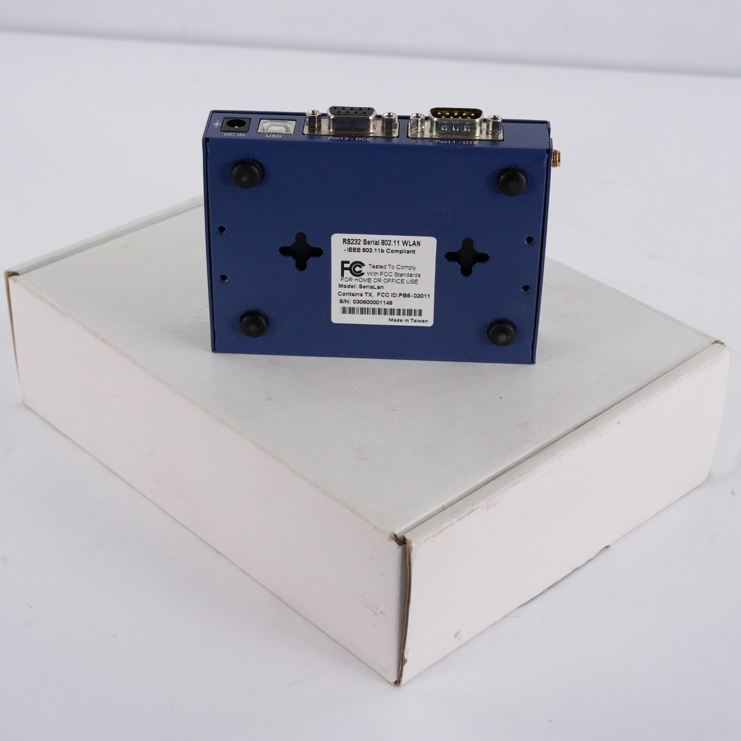 Data Hunter SERIALAN RS232 Serial 802.11 WLAN - Open Box