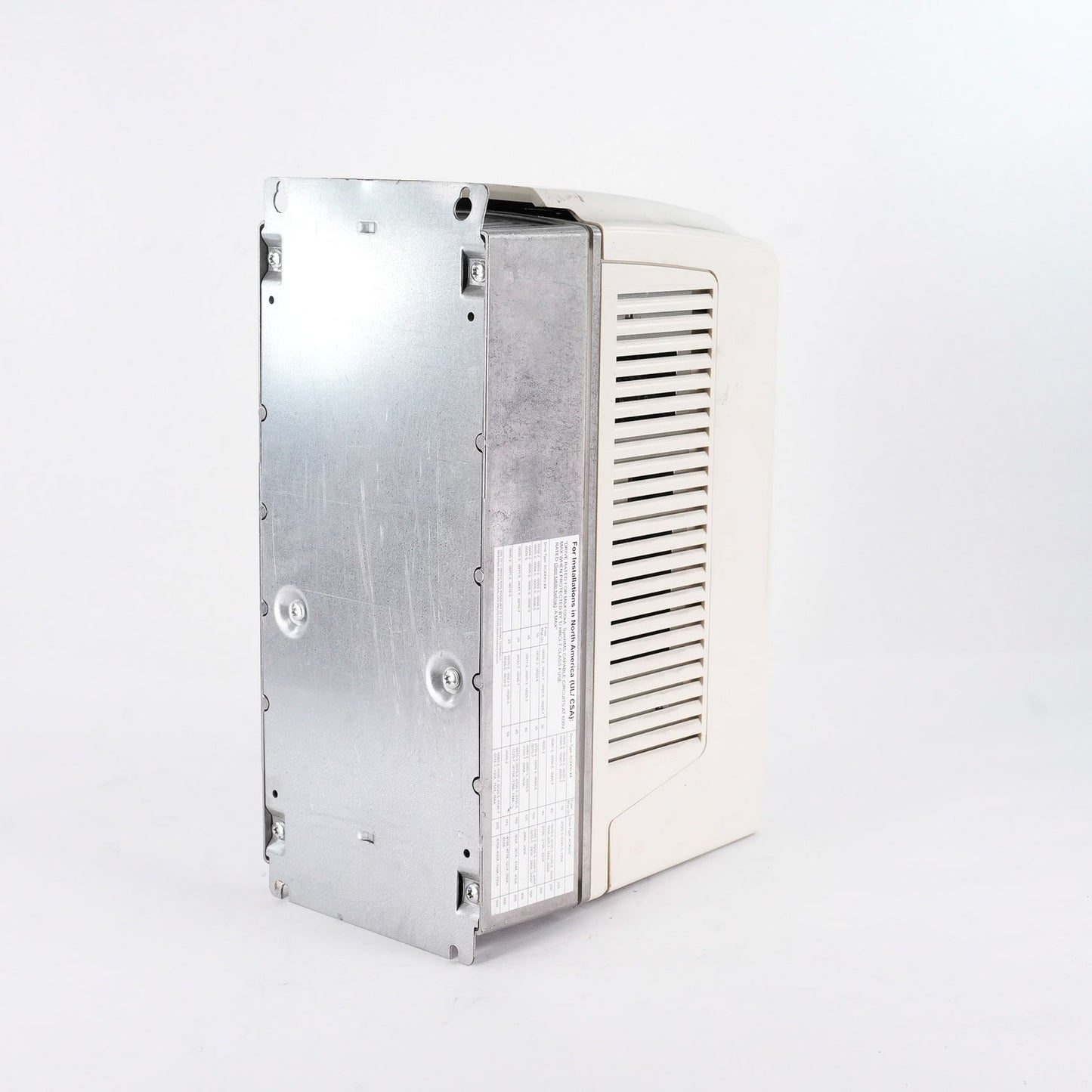 ABB ACS800-U1-0011-5+P901 Variable Frequency Drive 14A 10HP 3-Phase