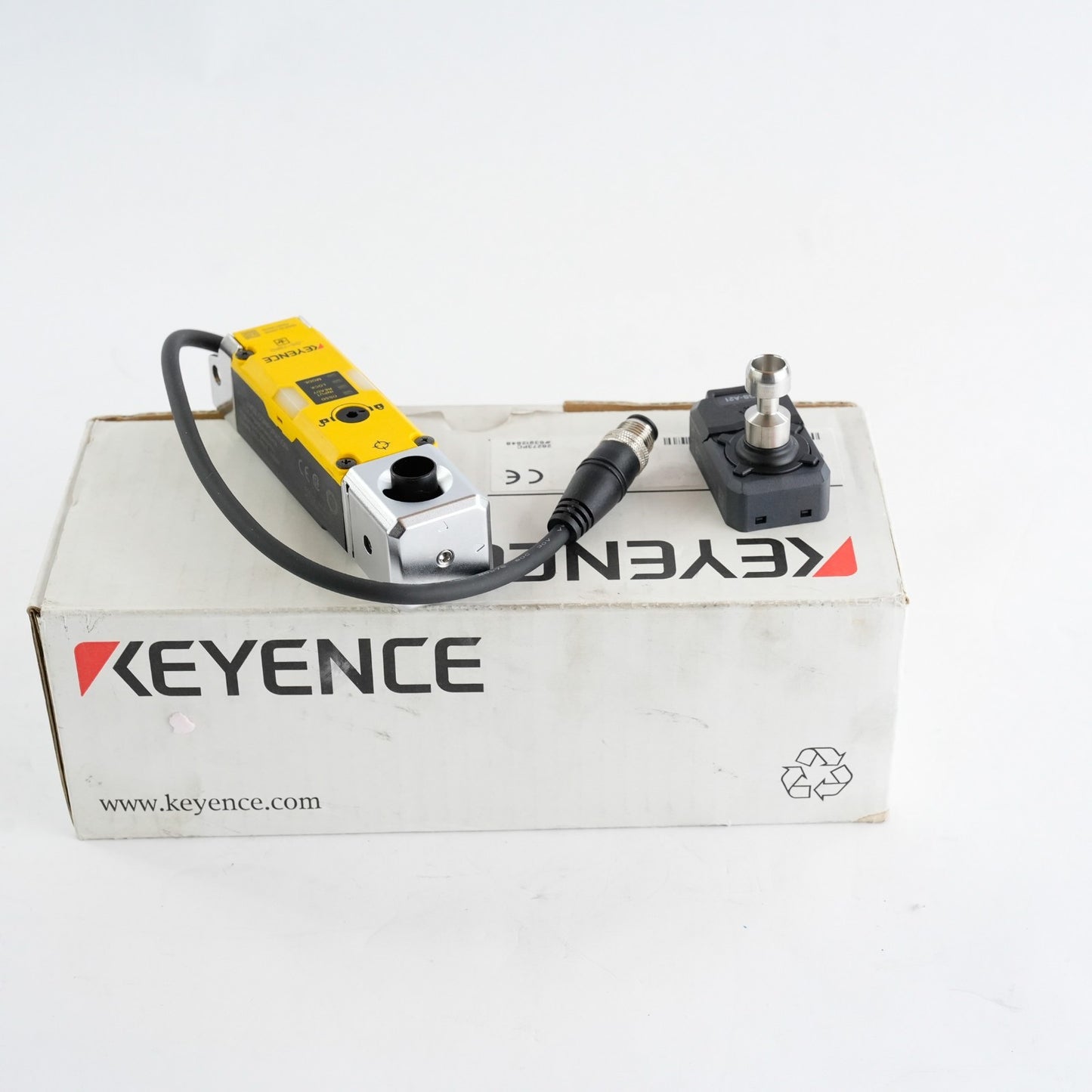 Keyence GS-73PC Safety Interlock Switch Lock GS73PC - Open Box