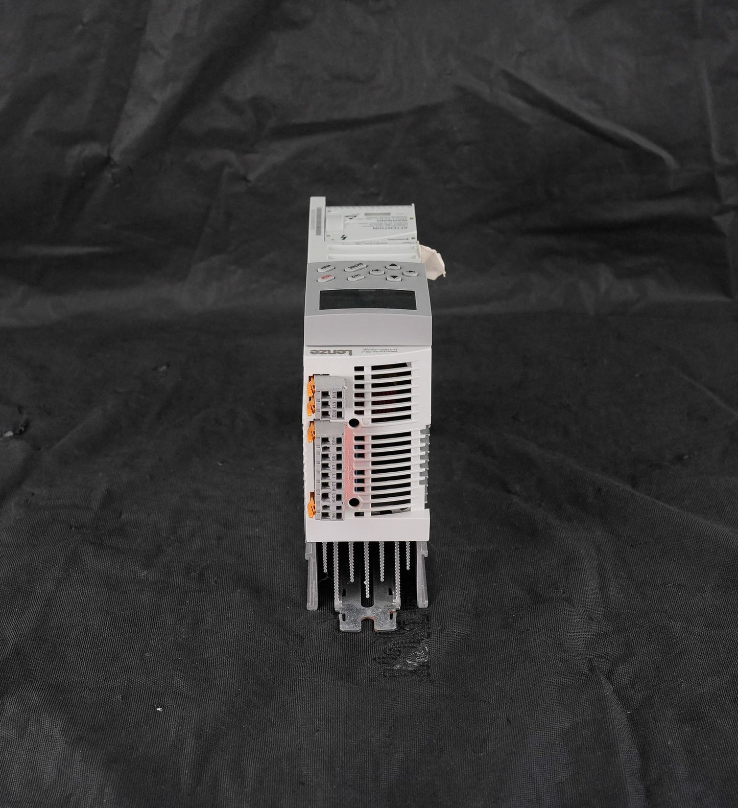 Lenze E82EV222_2B 8200 Vector Frequency Inverter Drive E82EV2222B