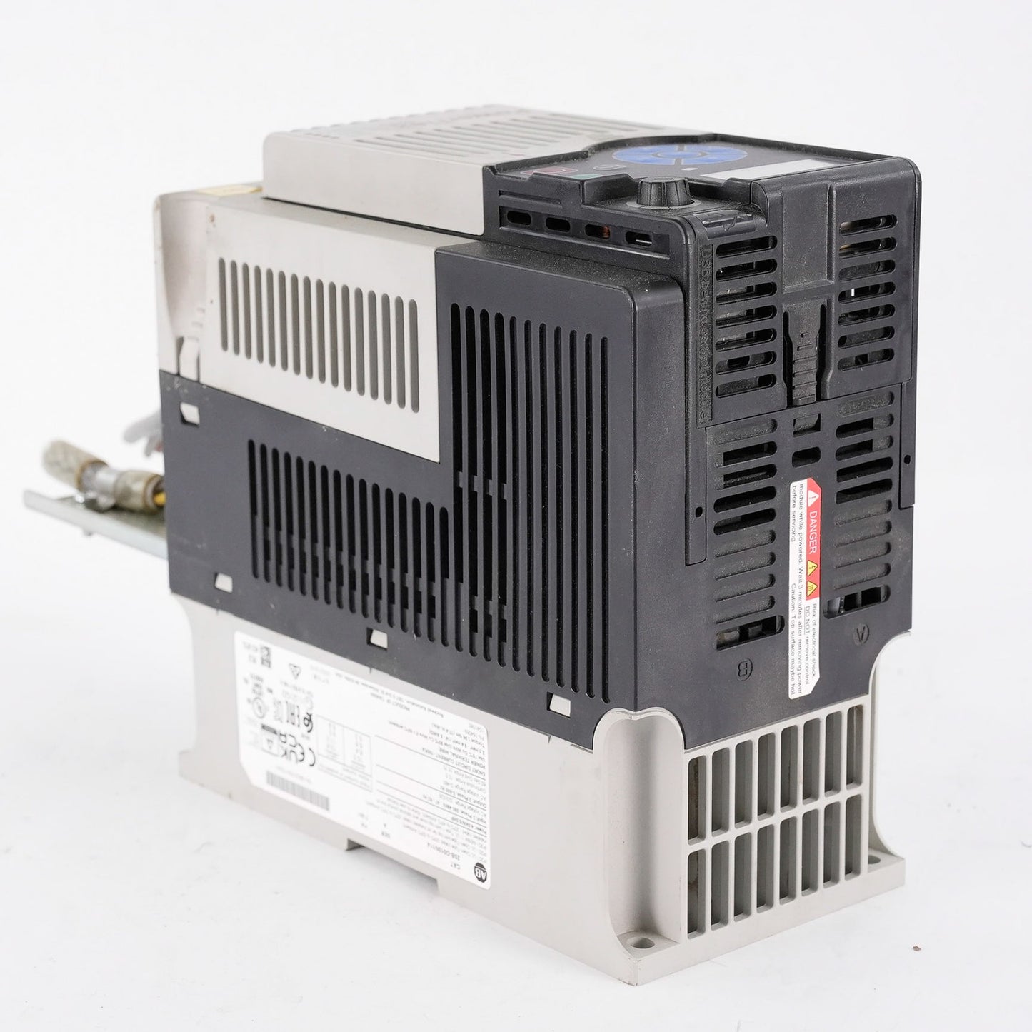 Allen Bradley 25B-D010N114 /A PowerFlex 525 AC Drive 480V 3-Ph 5HP 25BD010N114
